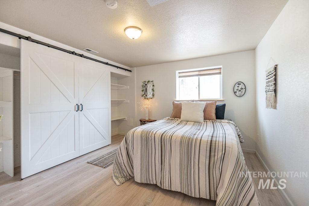 803 S Boise, Glenns Ferry, Idaho 83623, 4 Bedrooms, 3 Bathrooms, Residential For Sale, Price $685,000,MLS 98977932