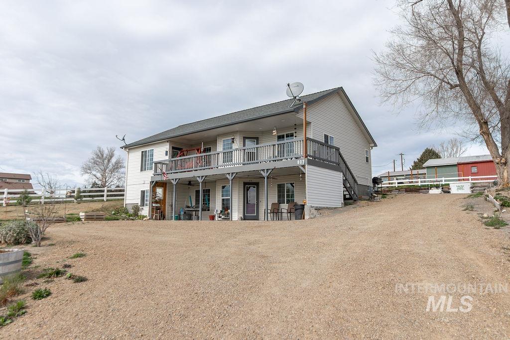 803 S Boise, Glenns Ferry, Idaho 83623, 4 Bedrooms, 3 Bathrooms, Residential For Sale, Price $685,000, 98977932