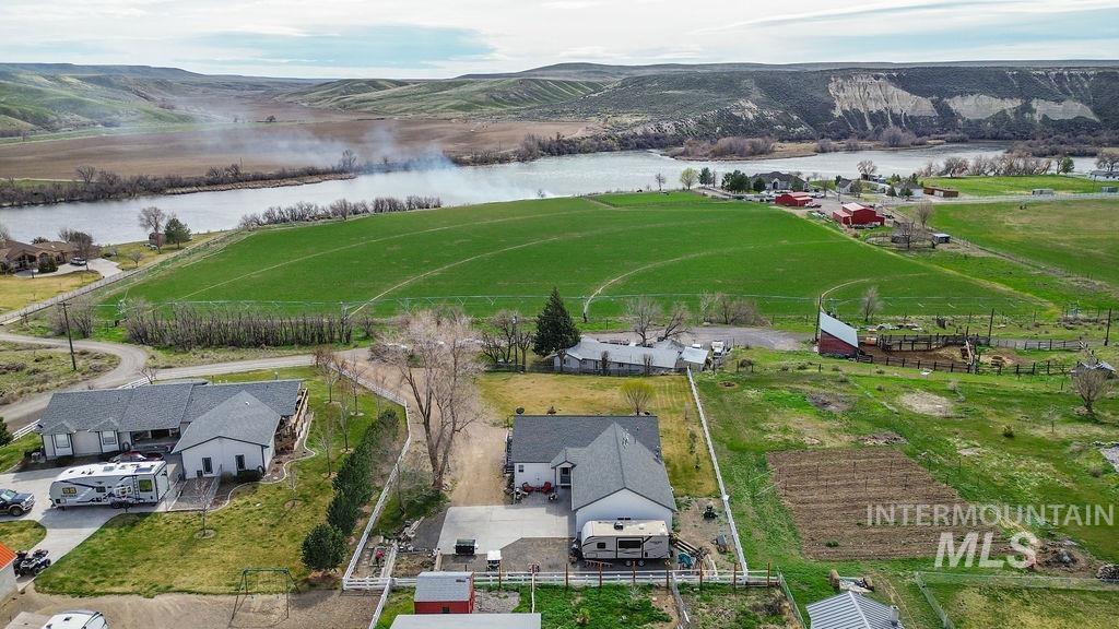 803 S Boise, Glenns Ferry, Idaho 83623, 4 Bedrooms, 3 Bathrooms, Residential For Sale, Price $685,000,MLS 98977932