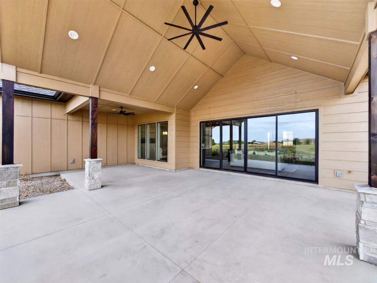 6677 Sophie Lane, Emmett, Idaho 83617, 4 Bedrooms, 4 Bathrooms, Residential For Sale, Price $1,697,000,MLS 98977933