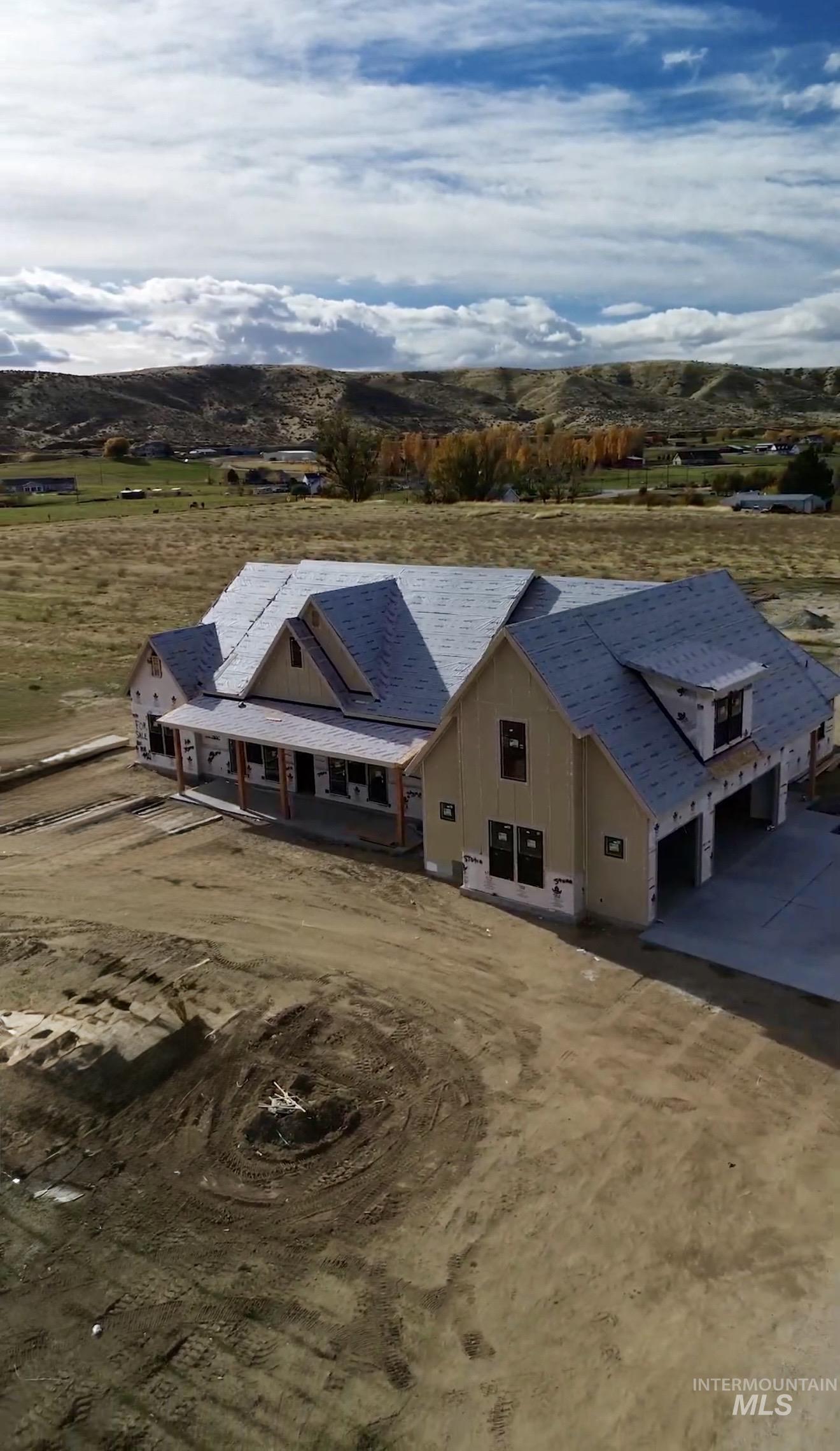 6677 Sophie Lane, Emmett, Idaho 83617, 5 Bedrooms, 4 Bathrooms, Residential For Sale, Price $1,699,444,MLS 98977933