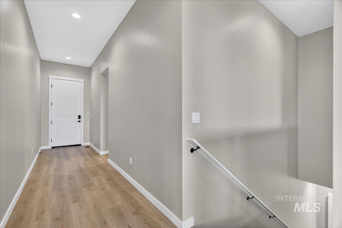 1275 Stirling Meadows St, Middleton, Idaho 83644, 4 Bedrooms, 3 Bathrooms, Residential For Sale, Price $759,990, 98977934