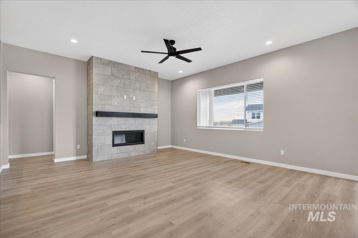 1275 Stirling Meadows St, Middleton, Idaho 83644, 4 Bedrooms, 3 Bathrooms, Residential For Sale, Price $759,990, 98977934