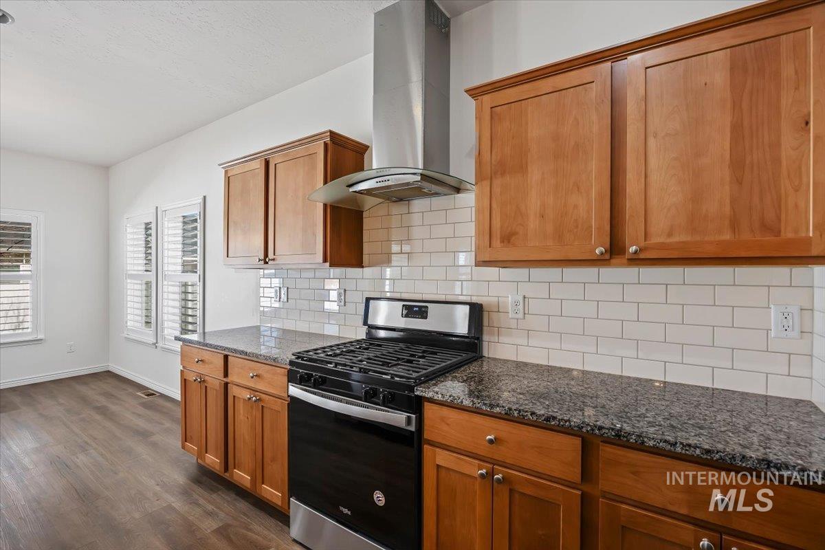 1182 Sunnybrook Ave., Twin Falls, Idaho 83301, 3 Bedrooms, 2 Bathrooms, Residential For Sale, Price $417,900, 98977936