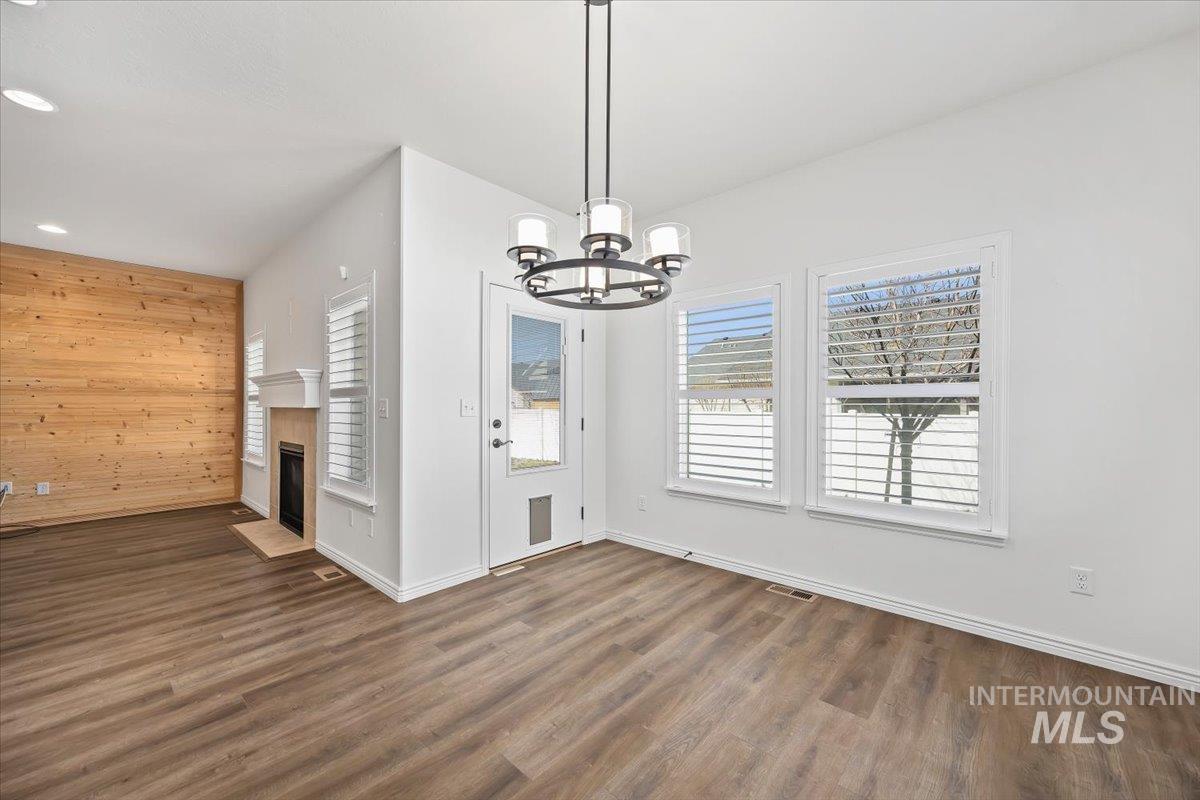 1182 Sunnybrook Ave., Twin Falls, Idaho 83301, 3 Bedrooms, 2 Bathrooms, Residential For Sale, Price $417,900, 98977936