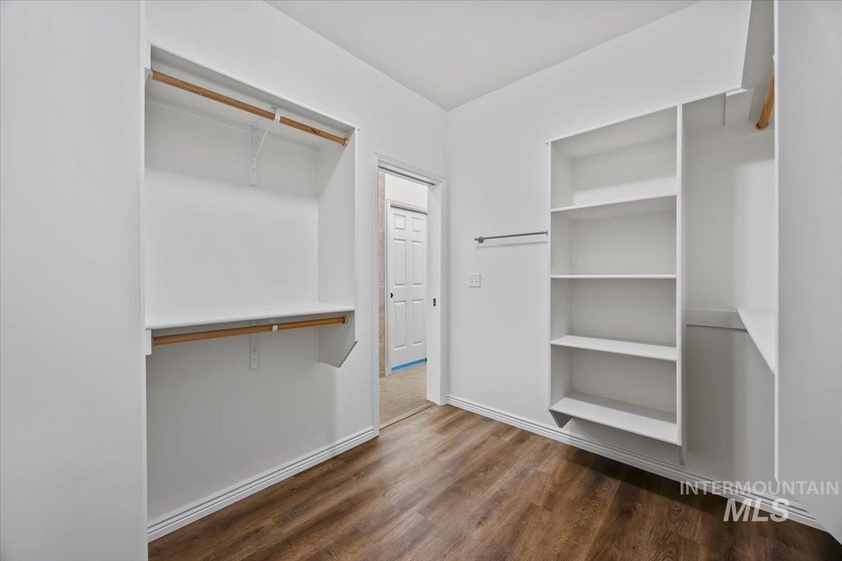 1182 Sunnybrook Ave., Twin Falls, Idaho 83301, 3 Bedrooms, 2 Bathrooms, Residential For Sale, Price $417,900, 98977936