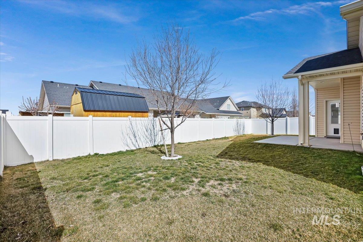 1182 Sunnybrook Ave., Twin Falls, Idaho 83301, 3 Bedrooms, 2 Bathrooms, Residential For Sale, Price $417,900, 98977936