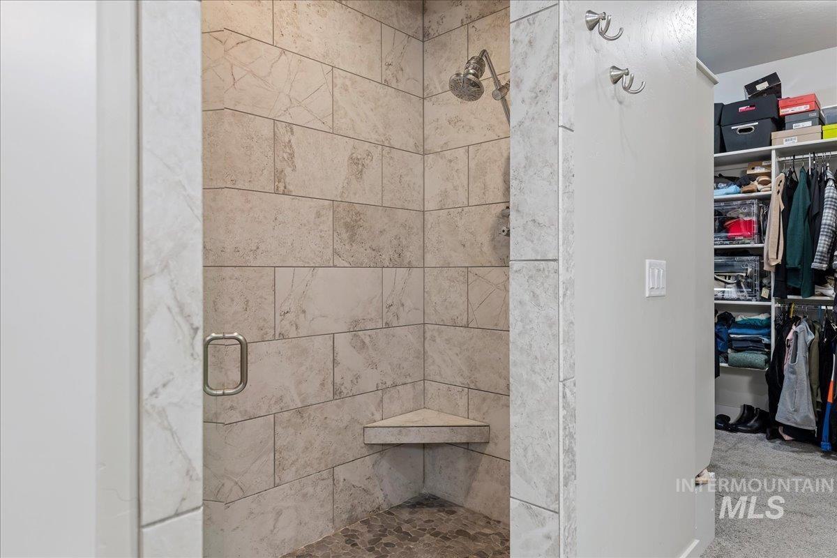 10704 W Evelia St, Boise, Idaho 83709, 3 Bedrooms, 2 Bathrooms, Residential For Sale, Price $585,000,MLS 98977937