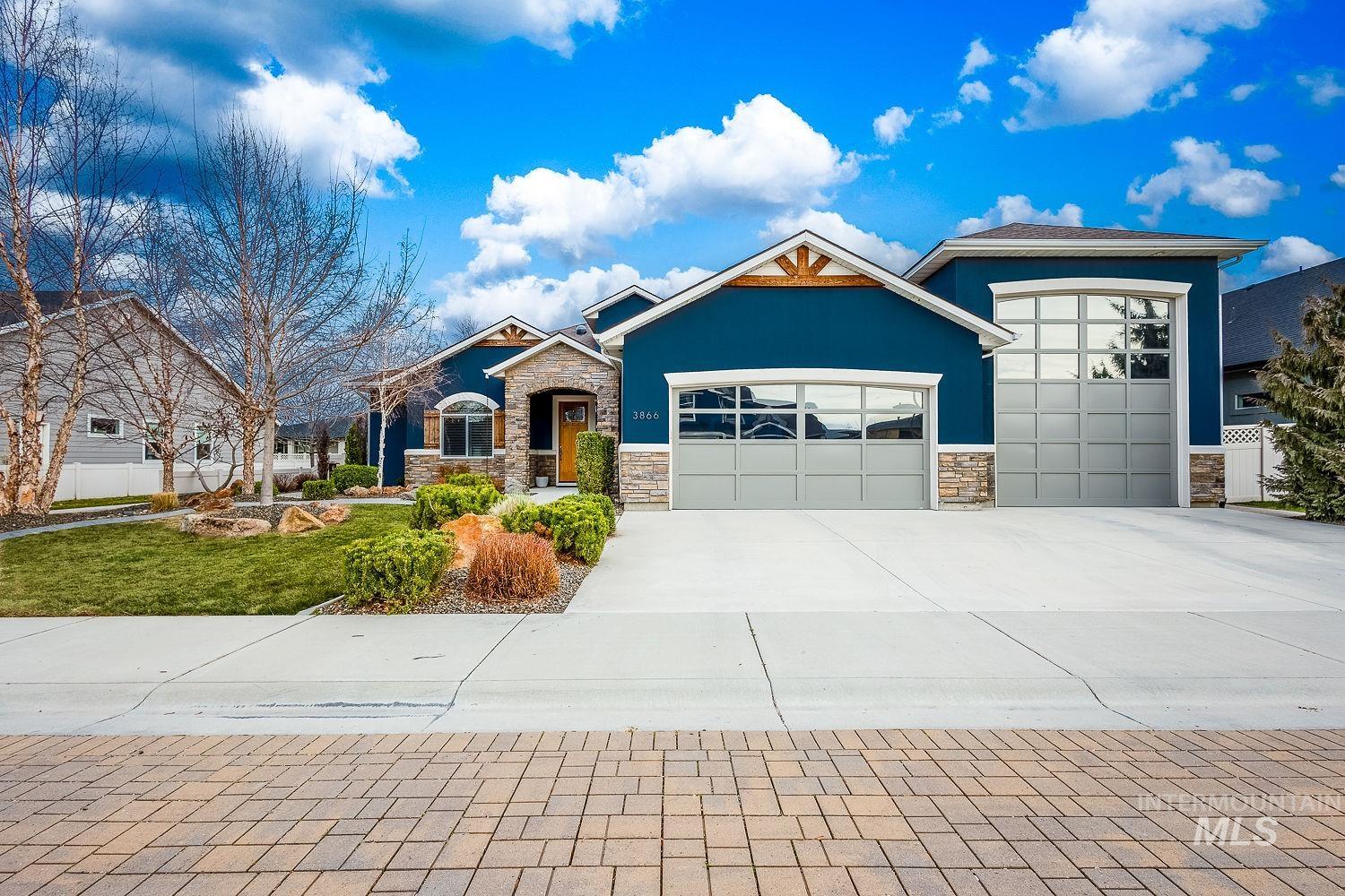 3866 W Daphne St, Meridian, Idaho 83646, 4 Bedrooms, 3 Bathrooms, Residential For Sale, Price $799,900,MLS 98977938