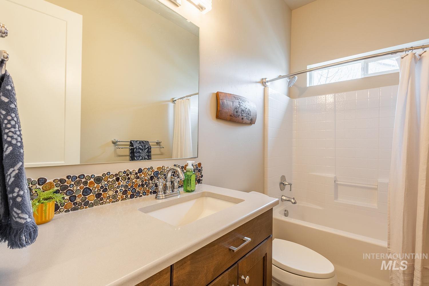 3866 W Daphne St, Meridian, Idaho 83646, 4 Bedrooms, 3 Bathrooms, Residential For Sale, Price $799,900,MLS 98977938