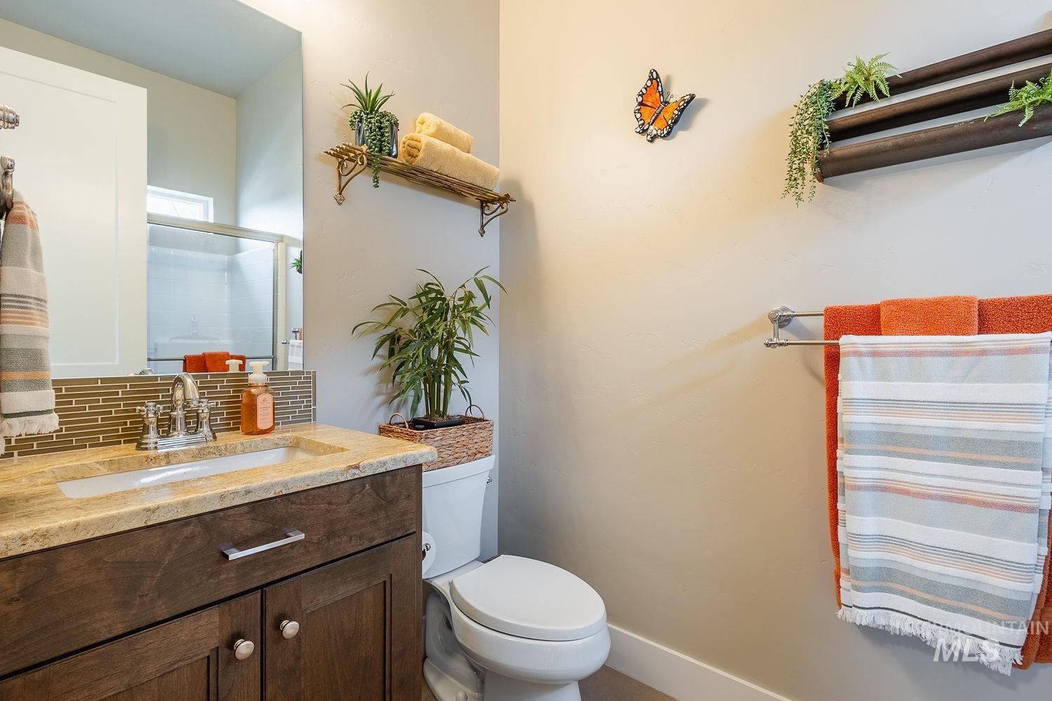 3866 W Daphne St, Meridian, Idaho 83646, 4 Bedrooms, 3 Bathrooms, Residential For Sale, Price $799,900,MLS 98977938