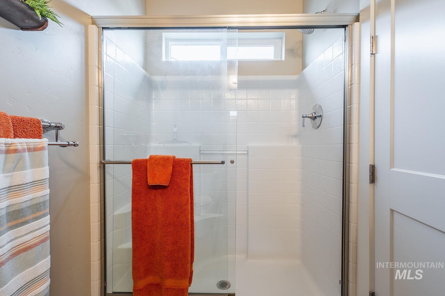 3866 W Daphne St, Meridian, Idaho 83646, 4 Bedrooms, 3 Bathrooms, Residential For Sale, Price $799,900,MLS 98977938