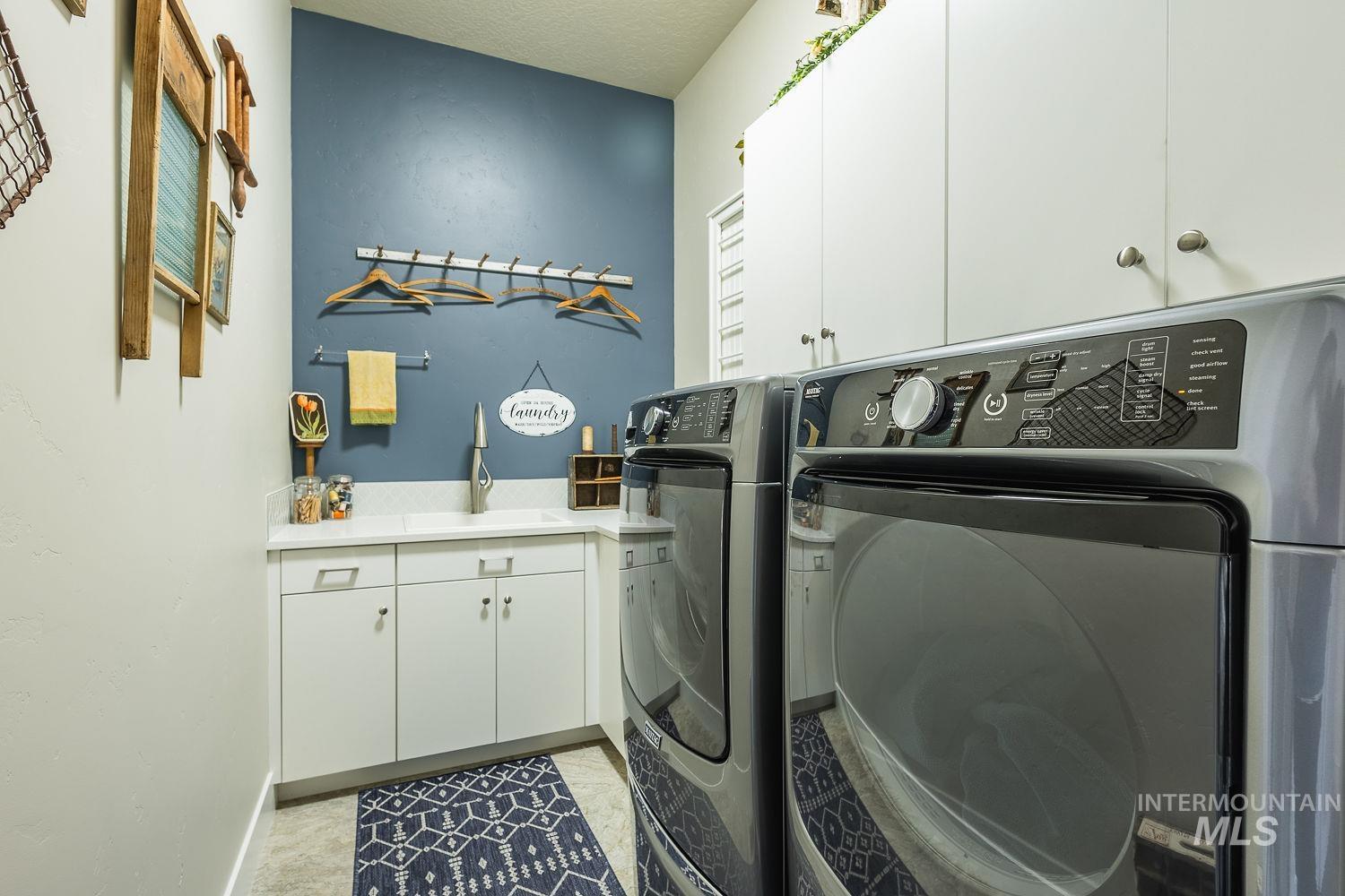 3866 W Daphne St, Meridian, Idaho 83646, 4 Bedrooms, 3 Bathrooms, Residential For Sale, Price $799,900,MLS 98977938