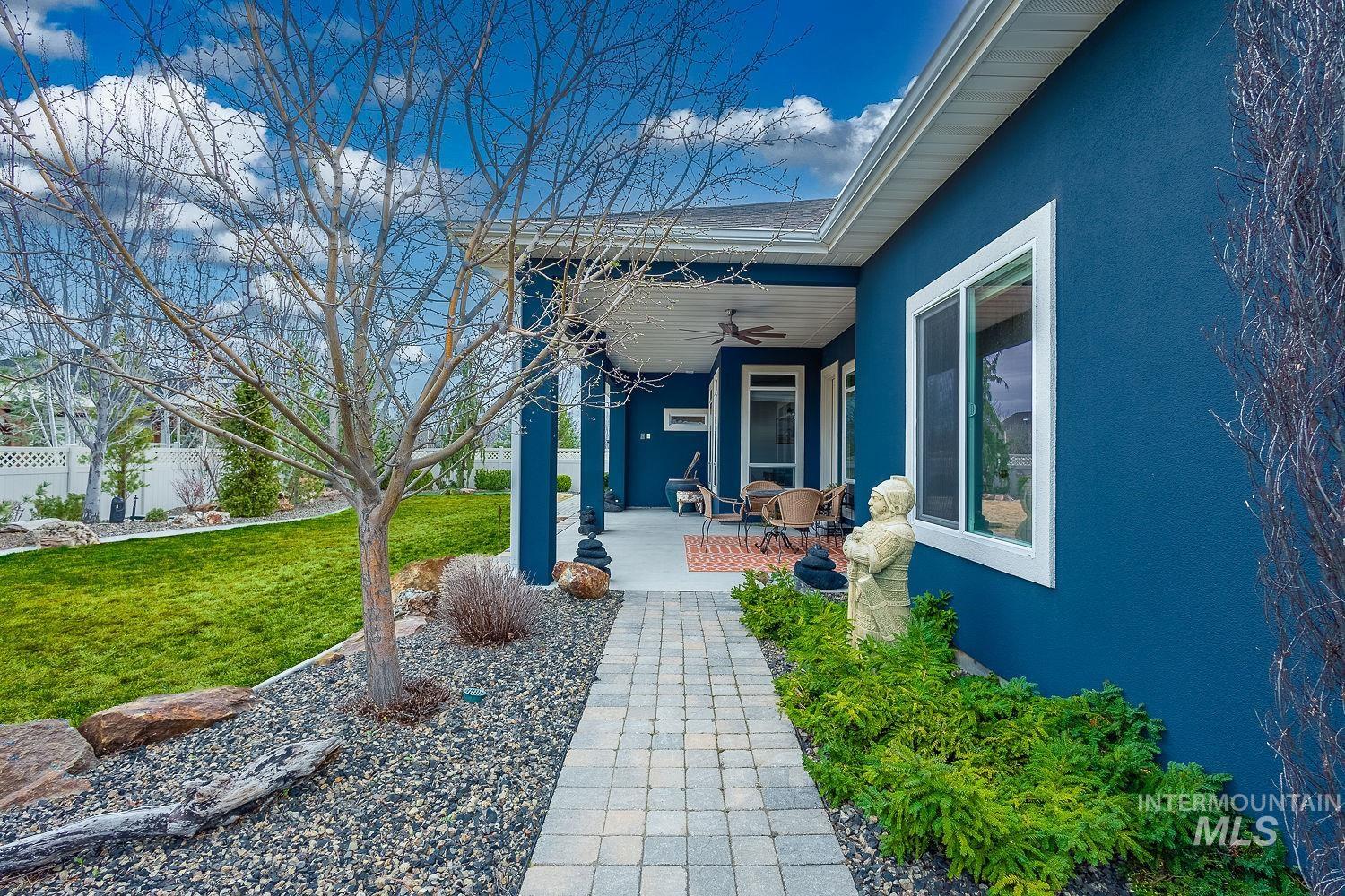 3866 W Daphne St, Meridian, Idaho 83646, 4 Bedrooms, 3 Bathrooms, Residential For Sale, Price $799,900,MLS 98977938