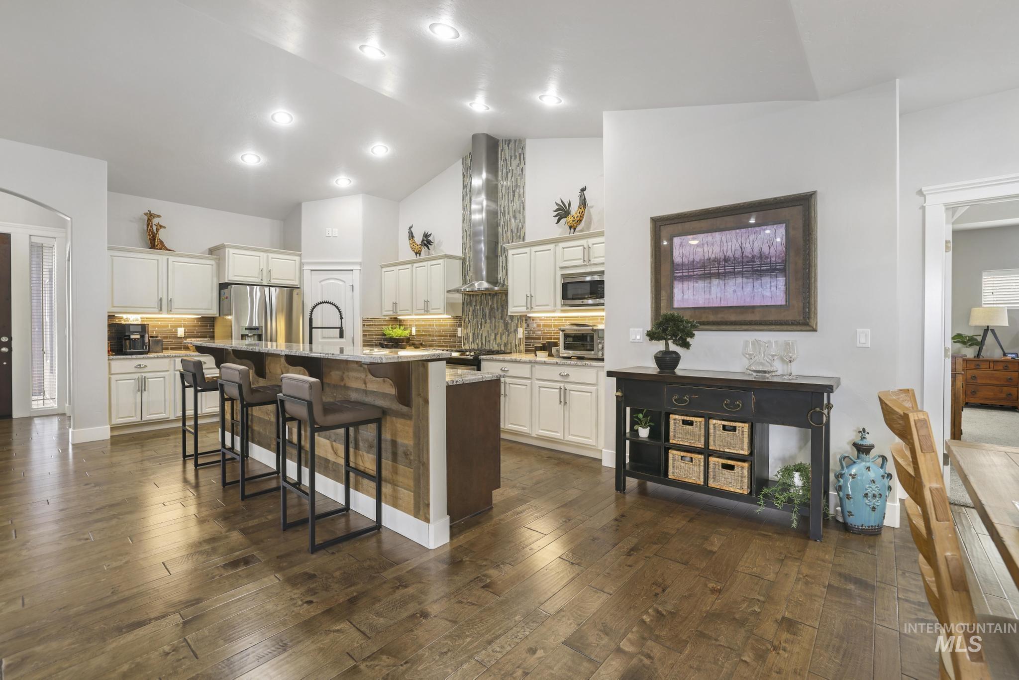 3987 N 3540 E, Kimberly, Idaho 83341, 4 Bedrooms, 3.5 Bathrooms, Residential For Sale, Price $925,000,MLS 98977940