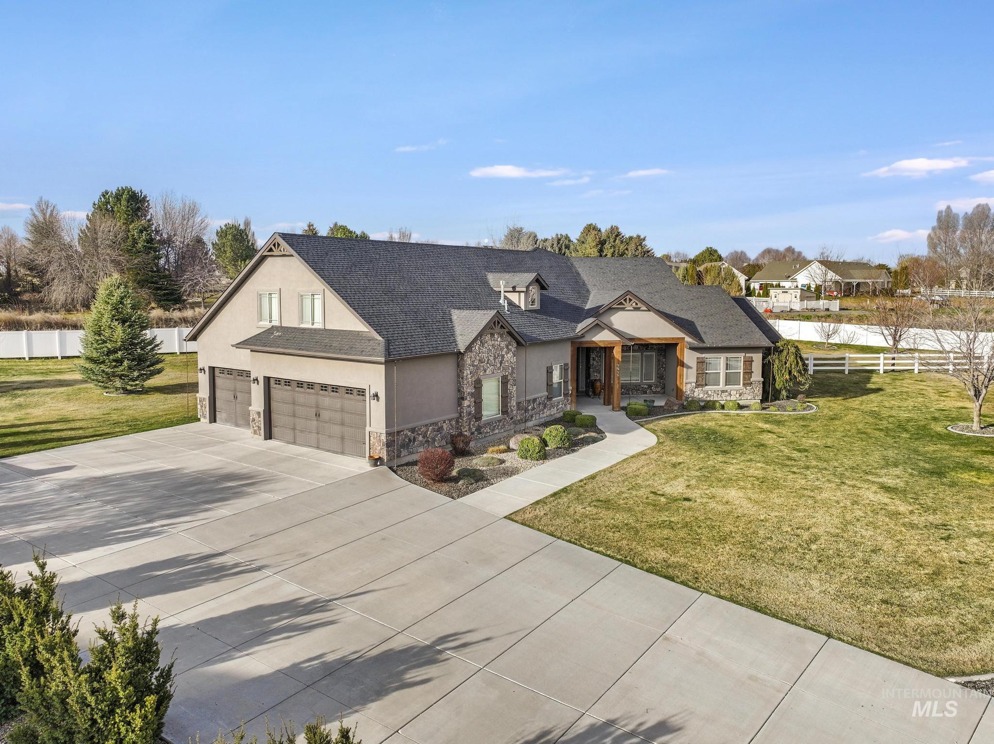 3987 N 3540 E, Kimberly, Idaho 83341, 4 Bedrooms, 3.5 Bathrooms, Residential For Sale, Price $949,500,MLS 98977940