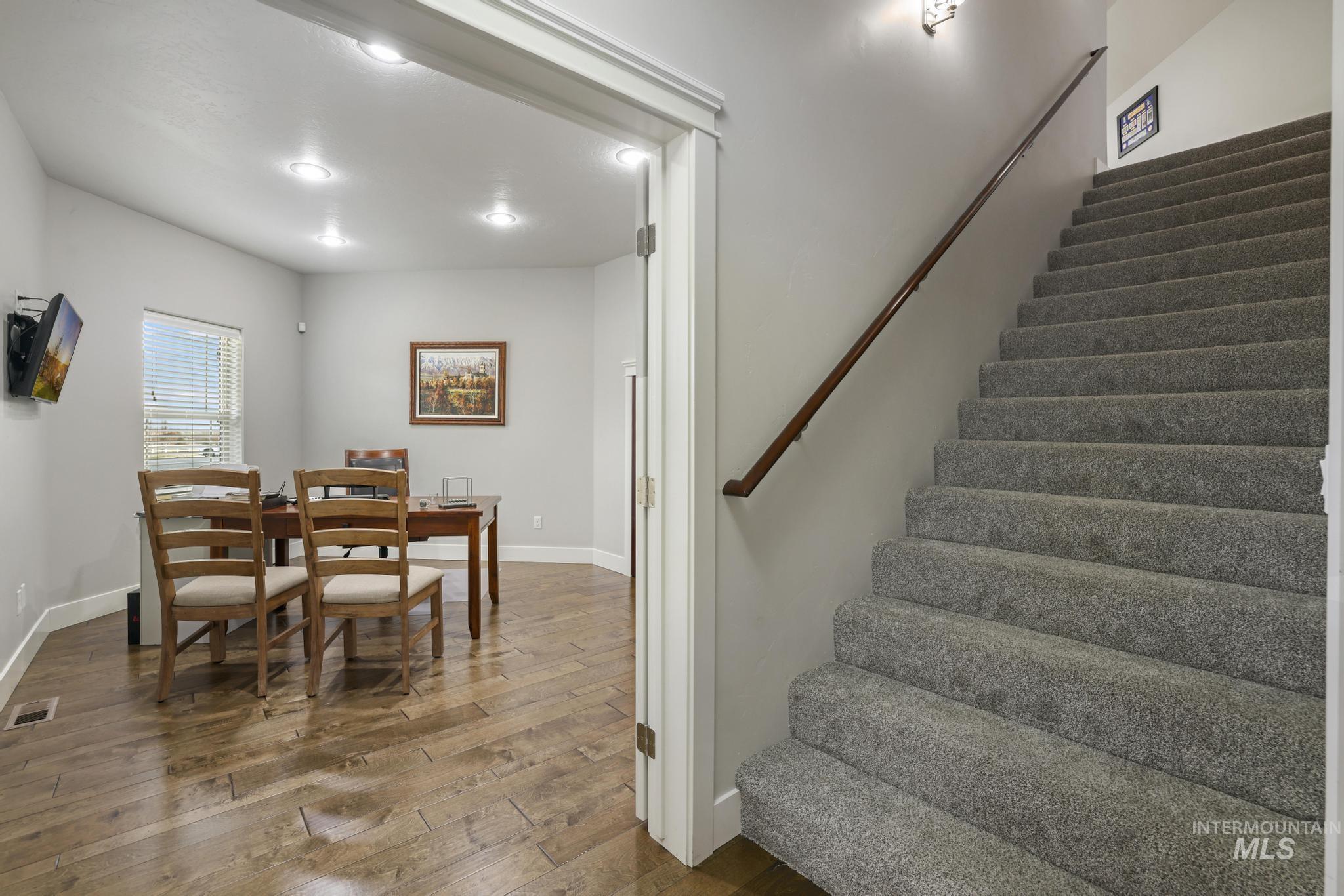 3987 N 3540 E, Kimberly, Idaho 83341, 4 Bedrooms, 3.5 Bathrooms, Residential For Sale, Price $949,500,MLS 98977940