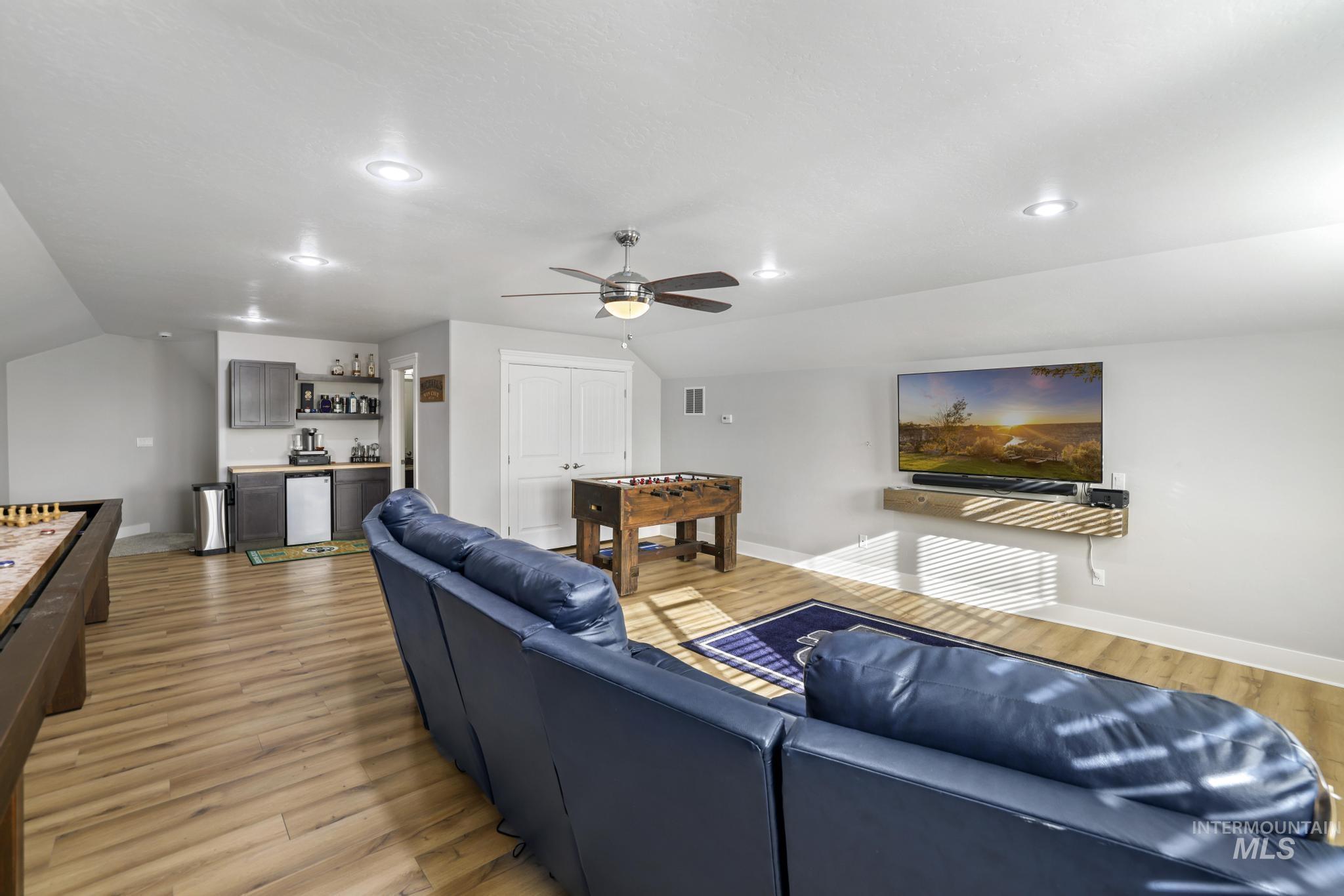 3987 N 3540 E, Kimberly, Idaho 83341, 4 Bedrooms, 3.5 Bathrooms, Residential For Sale, Price $925,000,MLS 98977940