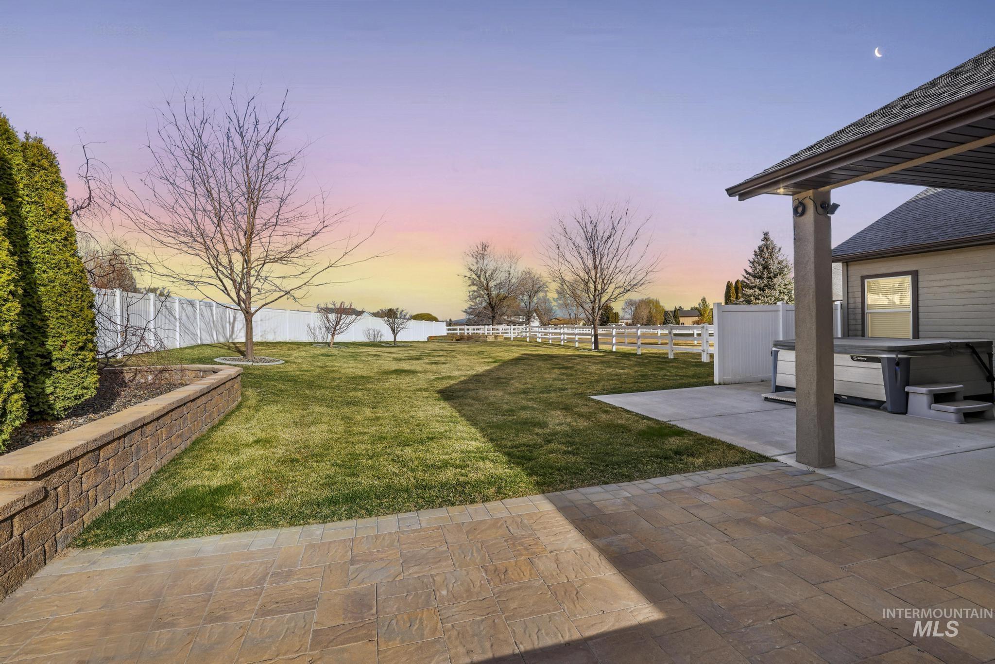 3987 N 3540 E, Kimberly, Idaho 83341, 4 Bedrooms, 3.5 Bathrooms, Residential For Sale, Price $949,500,MLS 98977940