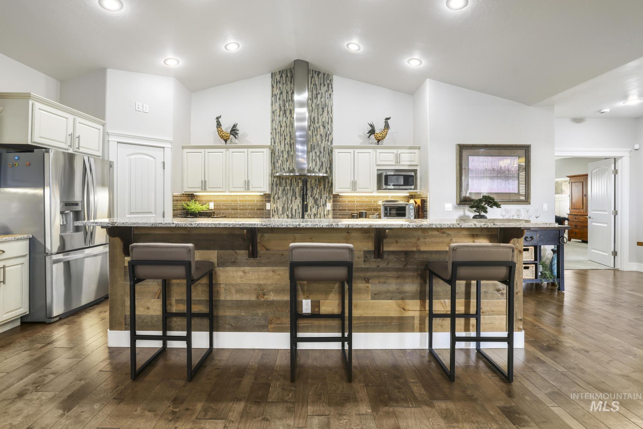 3987 N 3540 E, Kimberly, Idaho 83341, 4 Bedrooms, 3.5 Bathrooms, Residential For Sale, Price $949,500,MLS 98977940