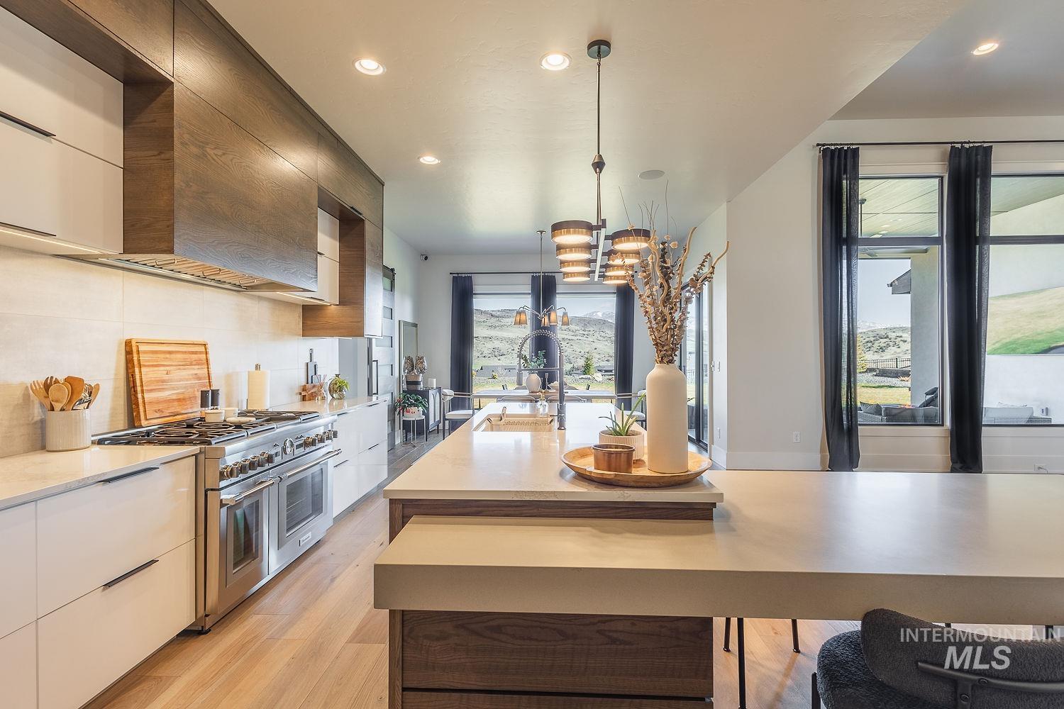 11500 N 17th Way, Boise, Idaho 83714, 3 Bedrooms, 2.5 Bathrooms, Residential For Sale, Price $1,689,999,MLS 98977943