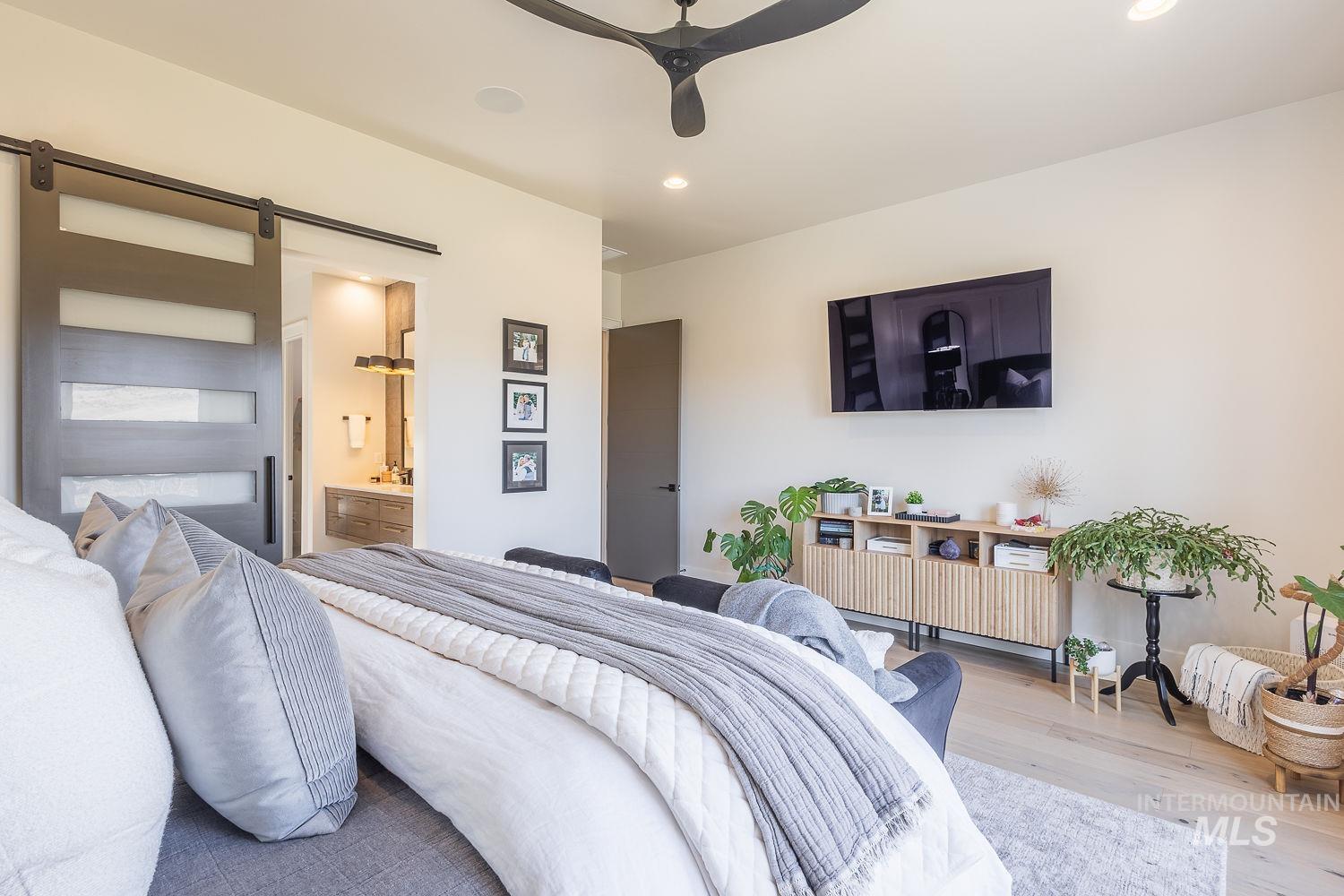 11500 N 17th Way, Boise, Idaho 83714, 3 Bedrooms, 2.5 Bathrooms, Residential For Sale, Price $1,689,999,MLS 98977943