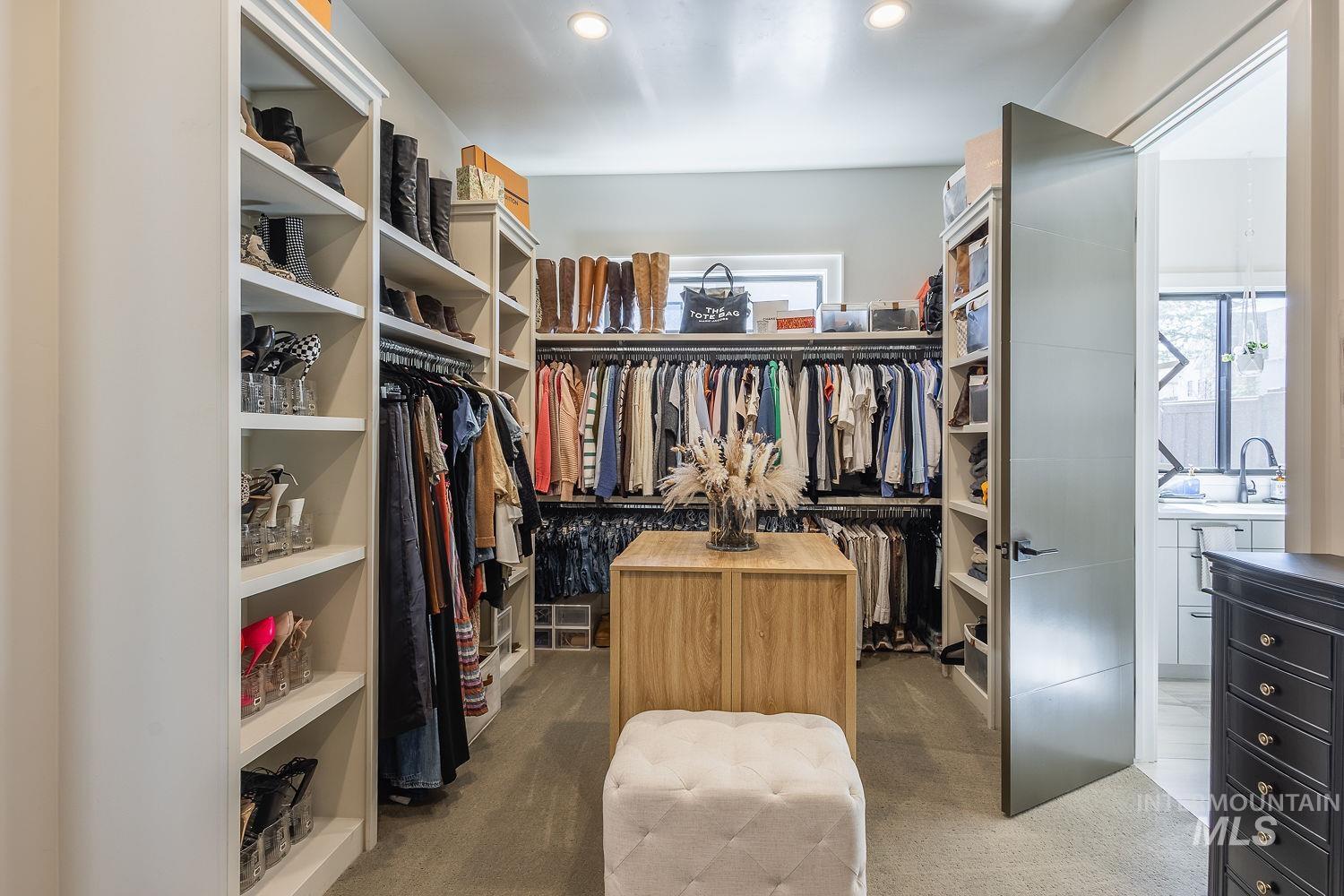 11500 N 17th Way, Boise, Idaho 83714, 3 Bedrooms, 2.5 Bathrooms, Residential For Sale, Price $1,689,999,MLS 98977943