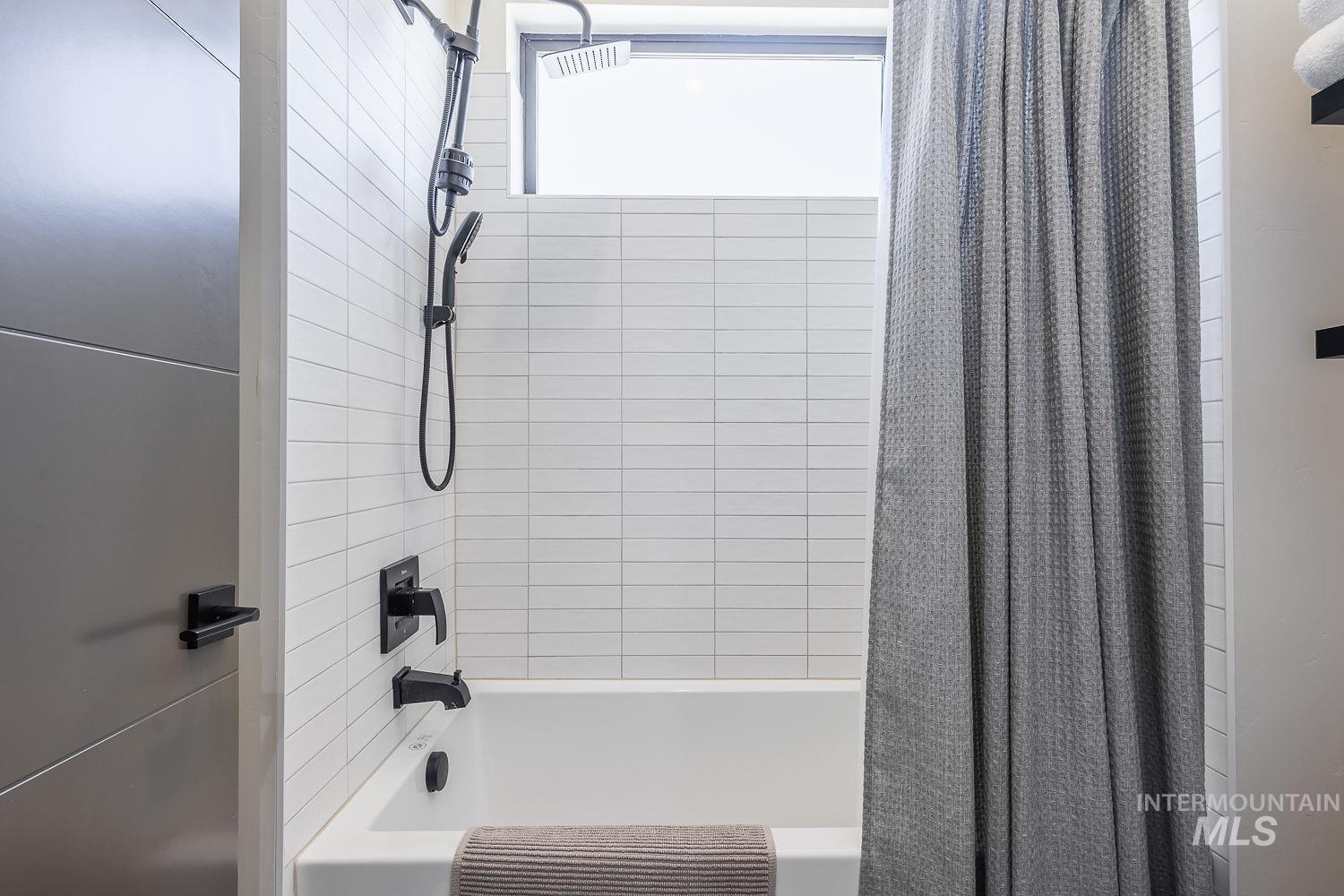 11500 N 17th Way, Boise, Idaho 83714, 3 Bedrooms, 2.5 Bathrooms, Residential For Sale, Price $1,689,999,MLS 98977943