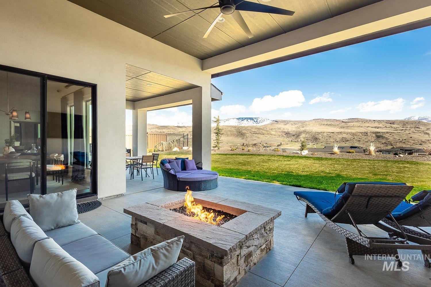 11500 N 17th Way, Boise, Idaho 83714, 3 Bedrooms, 2.5 Bathrooms, Residential For Sale, Price $1,689,999,MLS 98977943