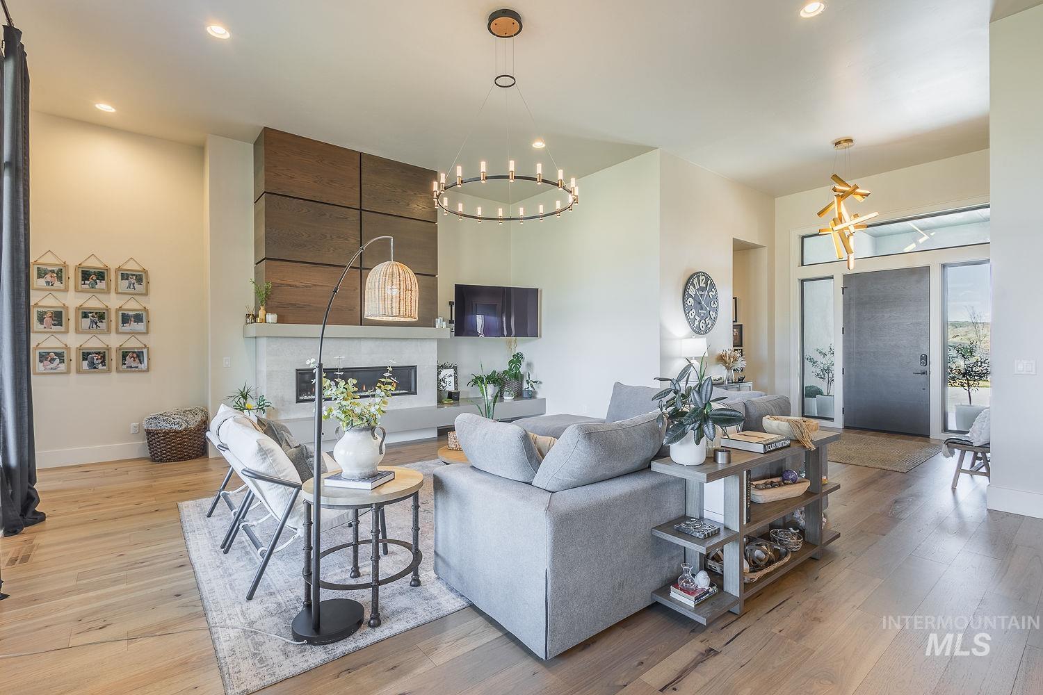 11500 N 17th Way, Boise, Idaho 83714, 3 Bedrooms, 2.5 Bathrooms, Residential For Sale, Price $1,689,999,MLS 98977943