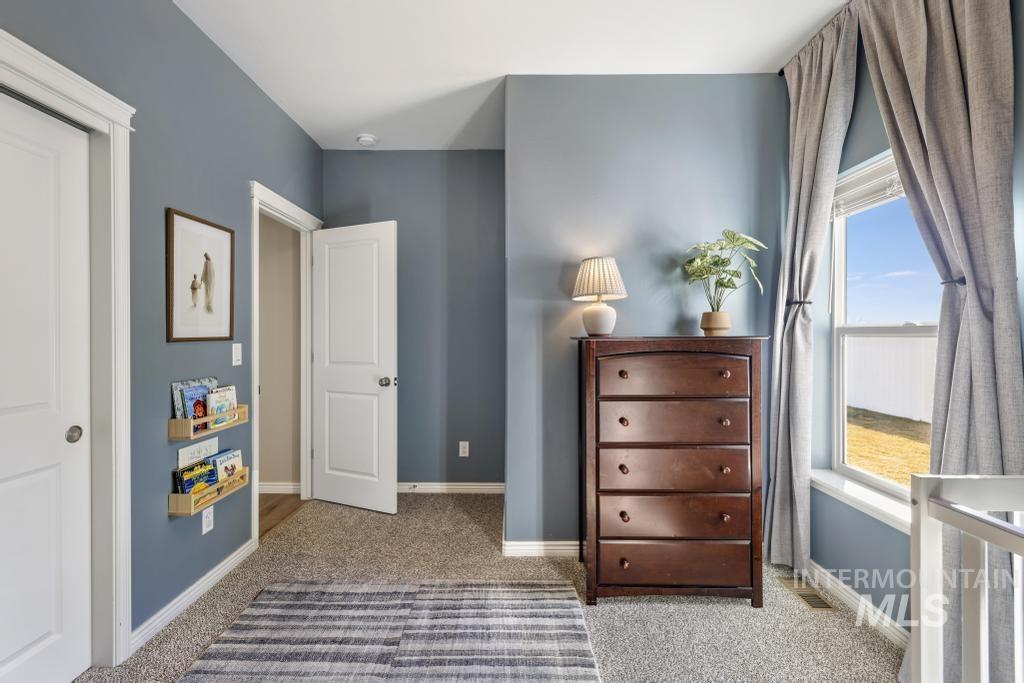 1229 Crestview Drive, Twin Falls, Idaho 83301, 4 Bedrooms, 2 Bathrooms, Residential For Sale, Price $465,000, 98977944