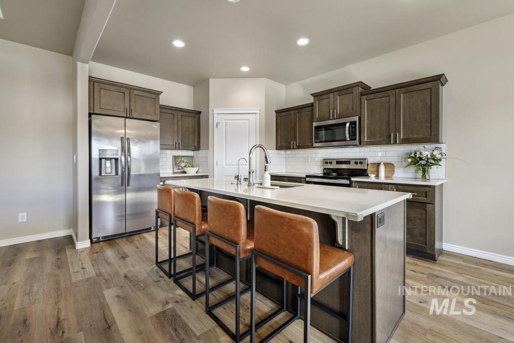 1229 Crestview Drive, Twin Falls, Idaho 83301, 4 Bedrooms, 2 Bathrooms, Residential For Sale, Price $465,000, 98977944