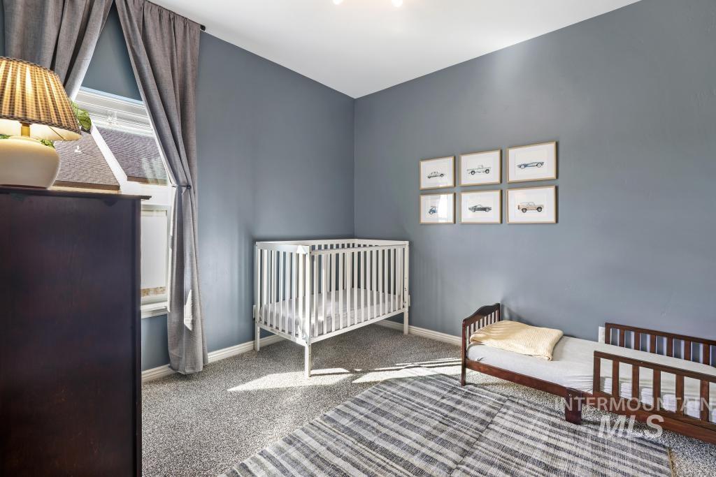 1229 Crestview Drive, Twin Falls, Idaho 83301, 4 Bedrooms, 2 Bathrooms, Residential For Sale, Price $465,000, 98977944