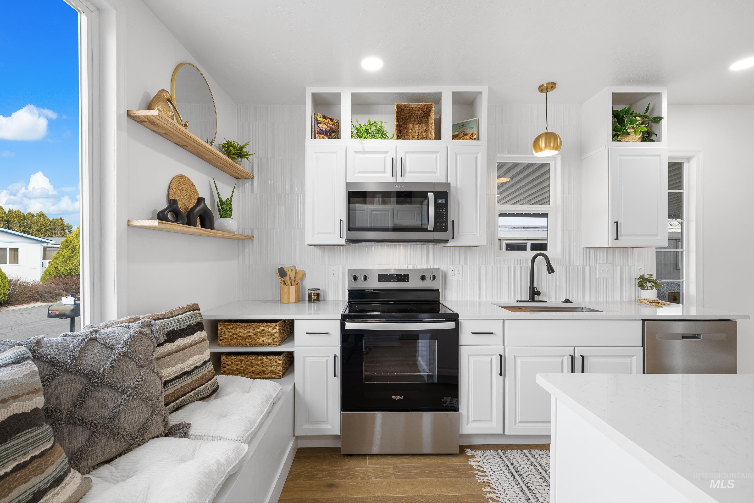 2688 N Pilgrim Lane, Boise, Idaho 83704, 2 Bedrooms, 2 Bathrooms, Residential For Sale, Price $124,900, 98977948