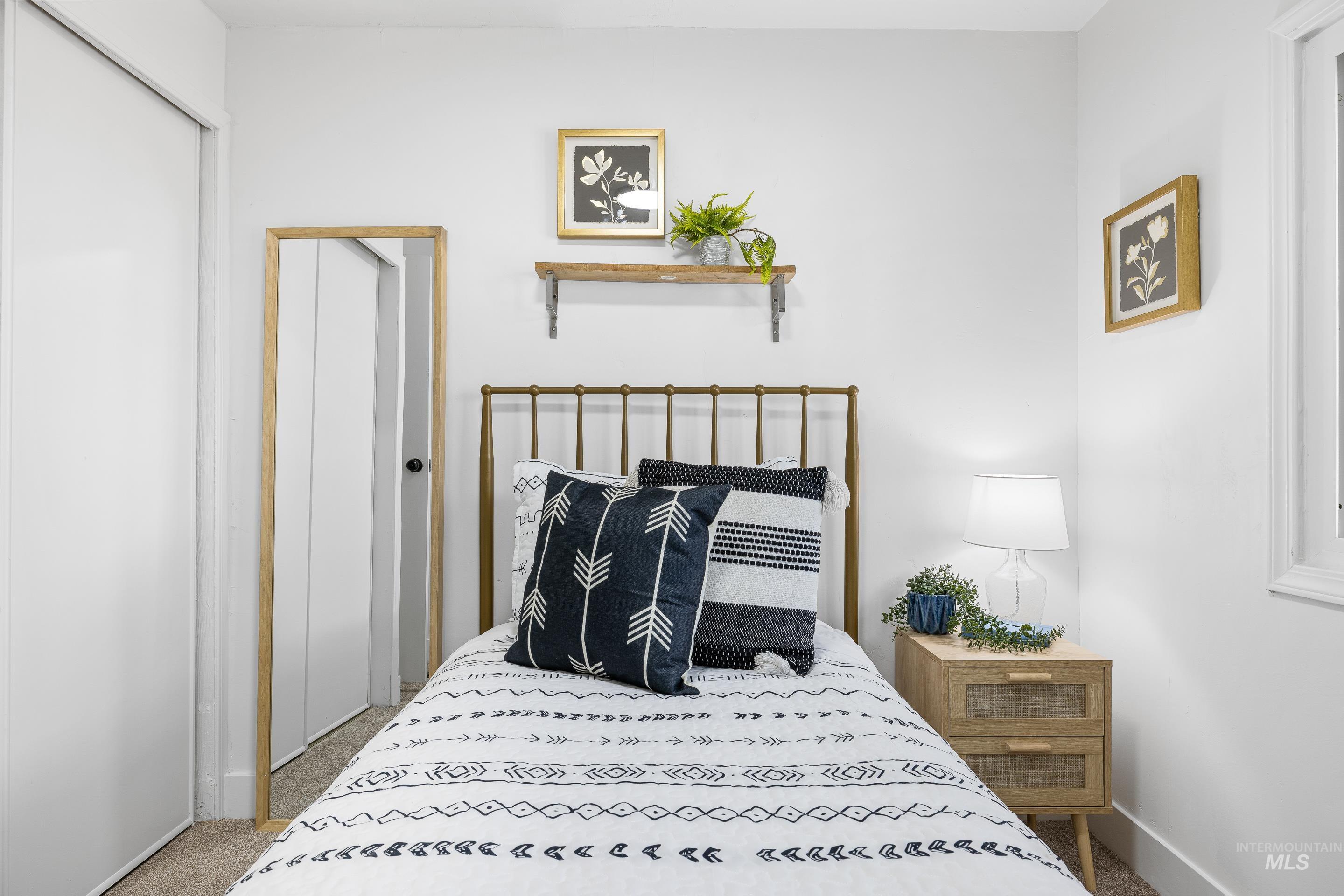 2688 N Pilgrim Lane, Boise, Idaho 83704, 2 Bedrooms, 2 Bathrooms, Residential For Sale, Price $124,900, 98977948