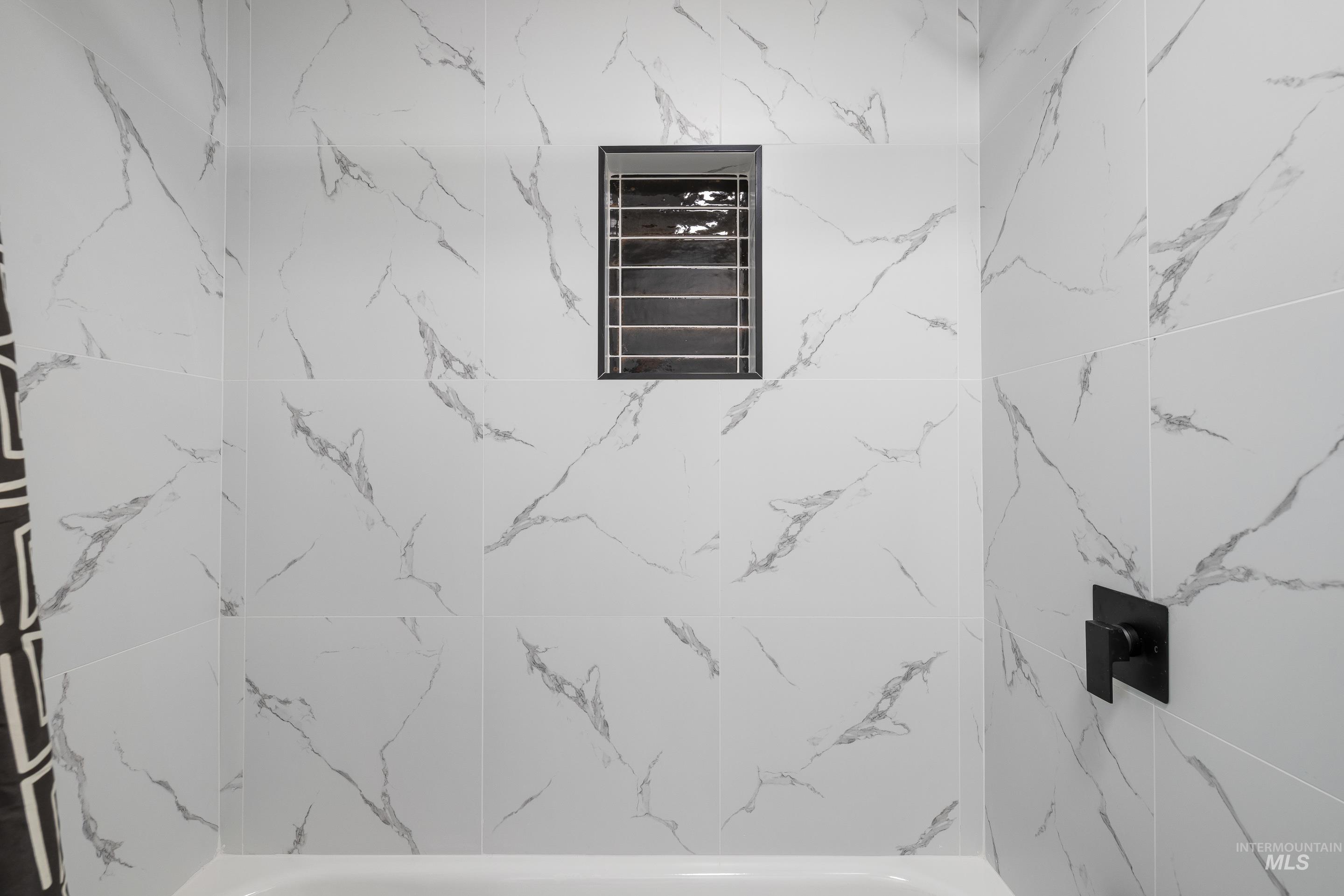 2688 N Pilgrim Lane, Boise, Idaho 83704, 2 Bedrooms, 2 Bathrooms, Residential For Sale, Price $124,900, 98977948