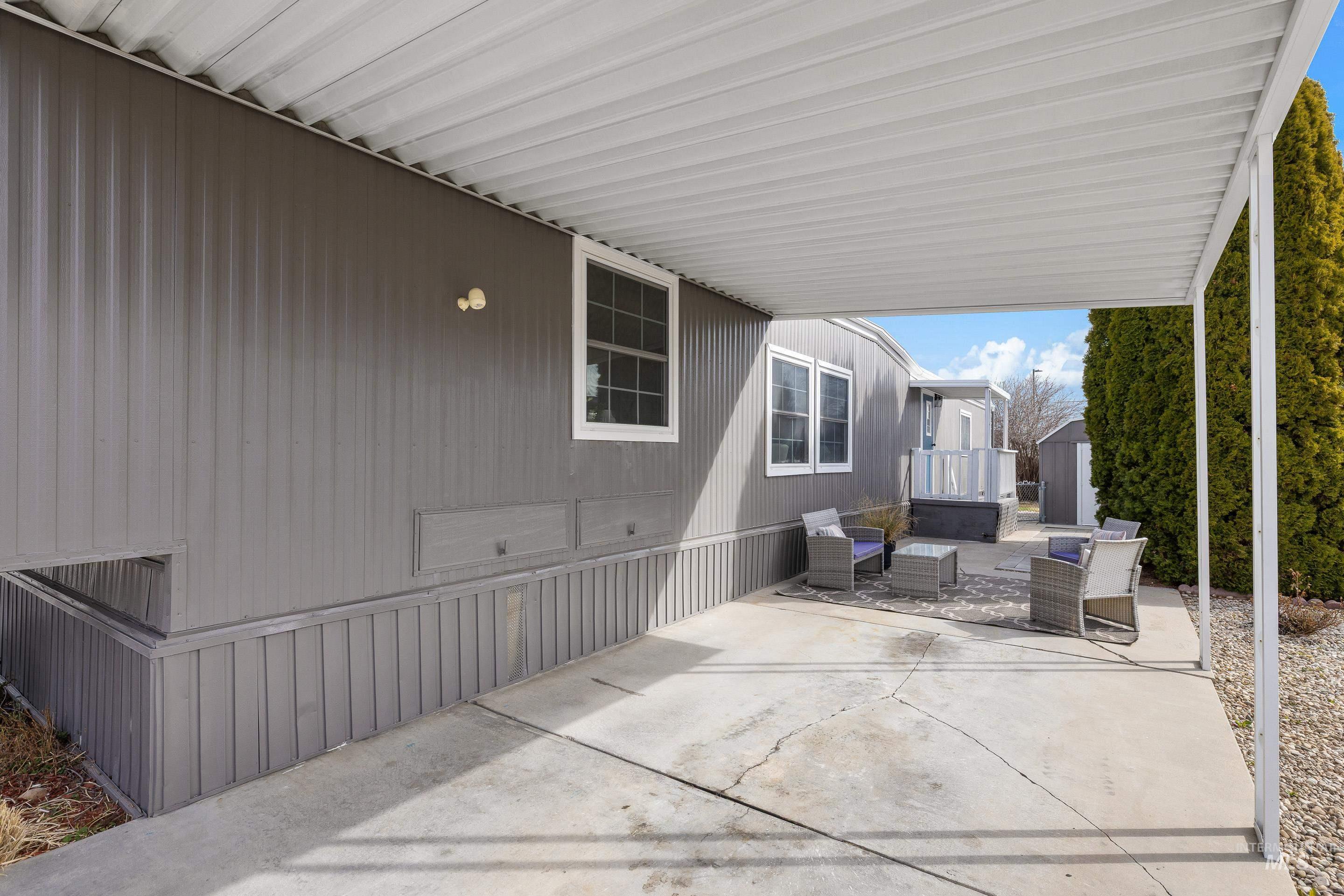 2688 N Pilgrim Lane, Boise, Idaho 83704, 2 Bedrooms, 2 Bathrooms, Residential For Sale, Price $124,900, 98977948