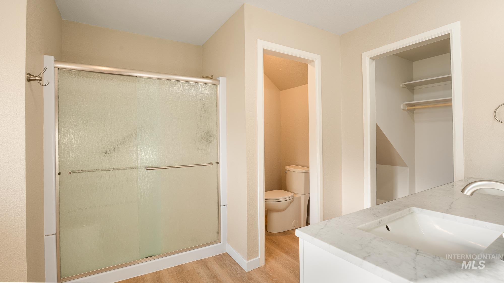 2832 E Indian Creek Dr, Meridian, Idaho 83642, 4 Bedrooms, 2 Bathrooms, Residential For Sale, Price $579,900,MLS 98977949