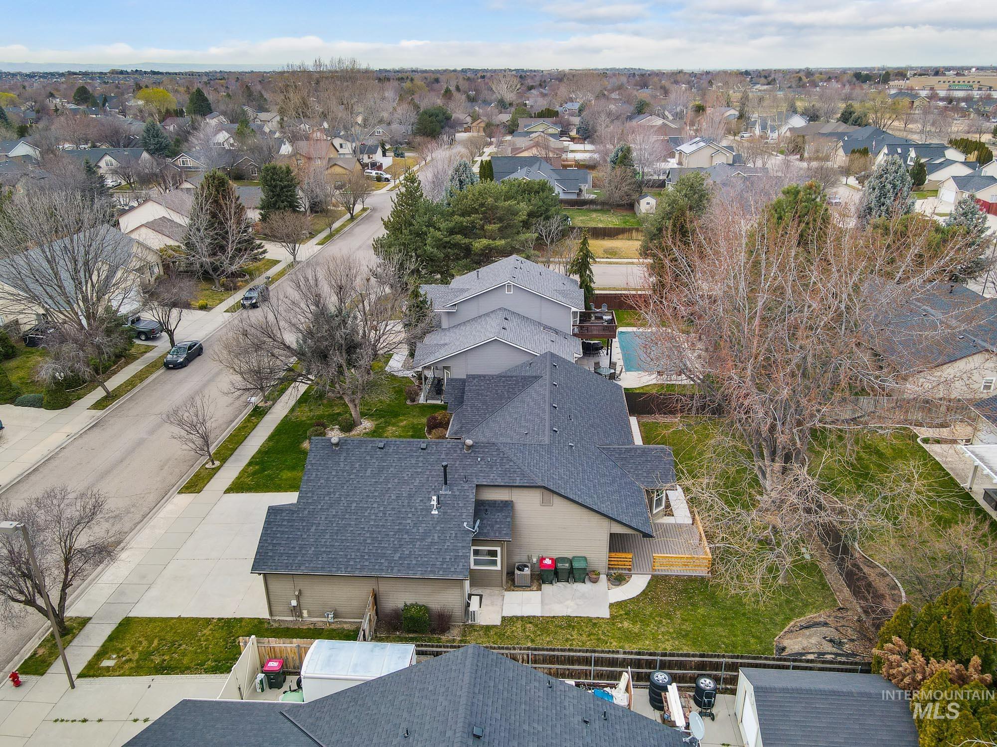 2832 E Indian Creek Dr, Meridian, Idaho 83642, 4 Bedrooms, 2 Bathrooms, Residential For Sale, Price $579,900,MLS 98977949