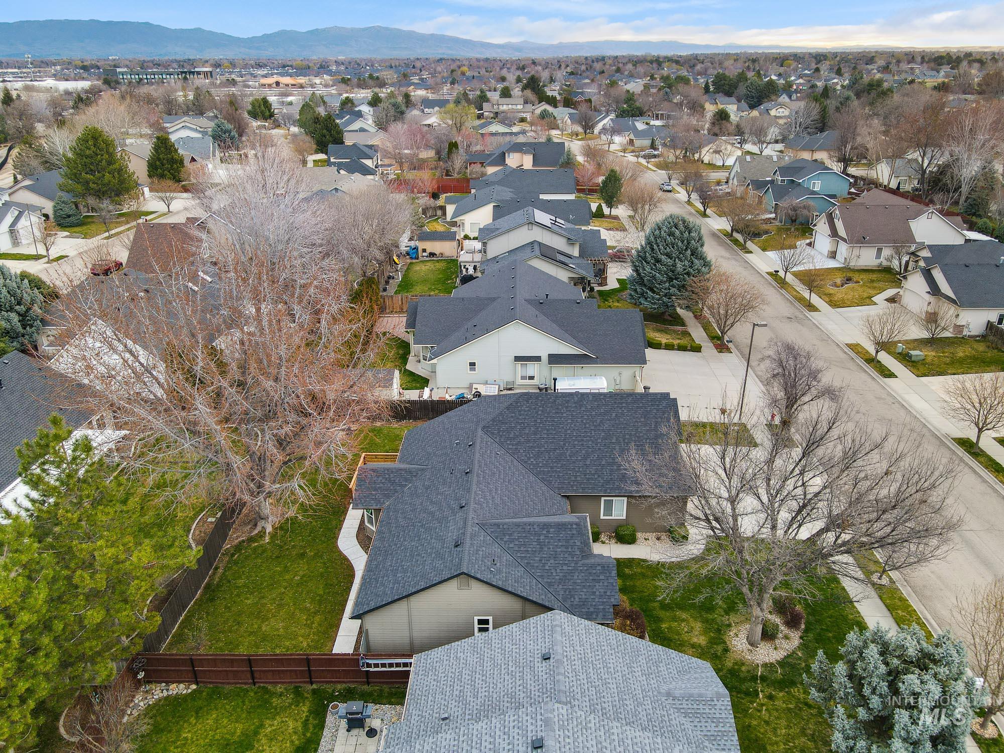 2832 E Indian Creek Dr, Meridian, Idaho 83642, 4 Bedrooms, 2 Bathrooms, Residential For Sale, Price $579,900,MLS 98977949