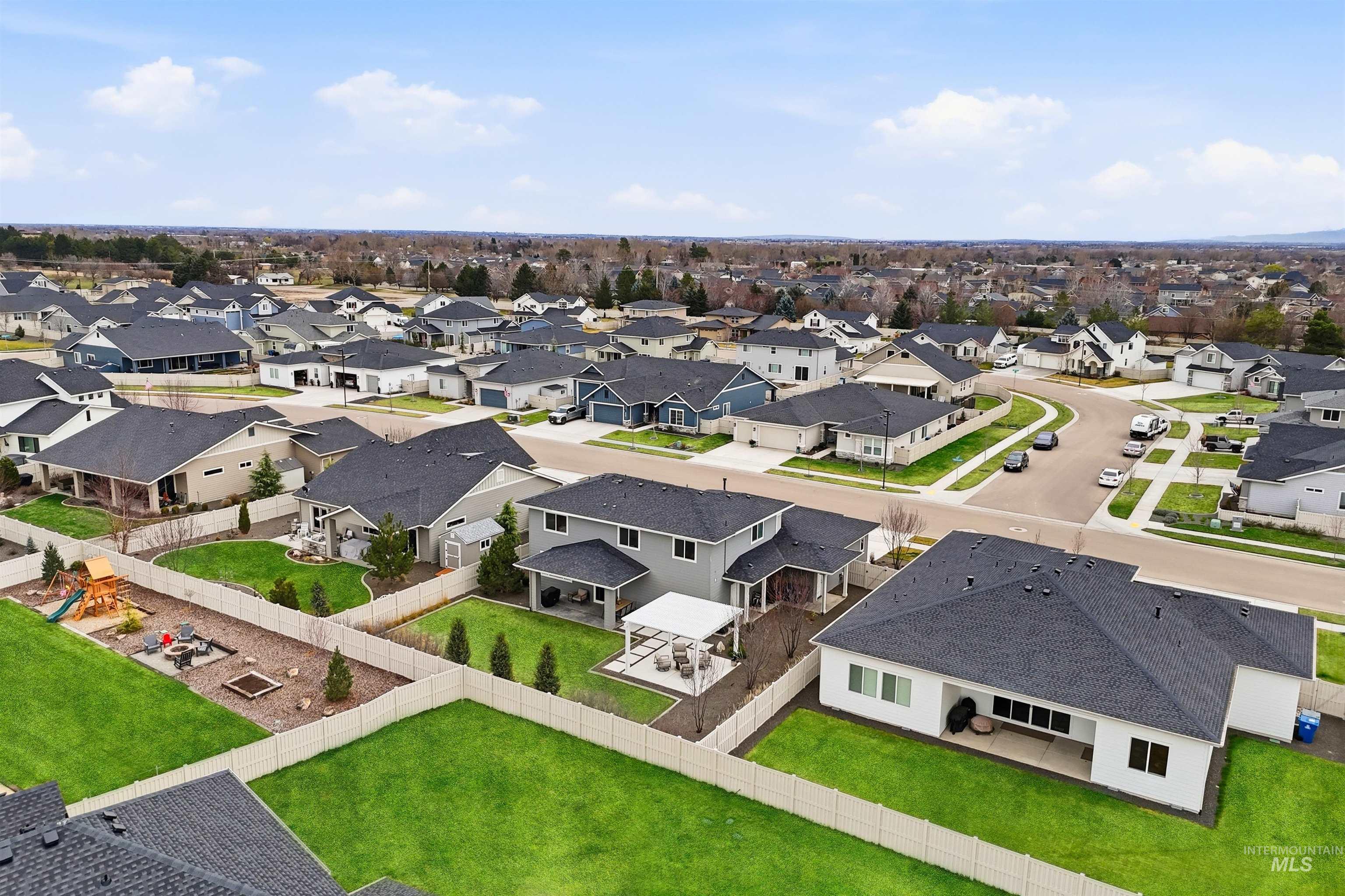 868 W Grassland St, Middleton, Idaho 83644, 4 Bedrooms, 3 Bathrooms, Residential For Sale, Price $665,000, 98977950