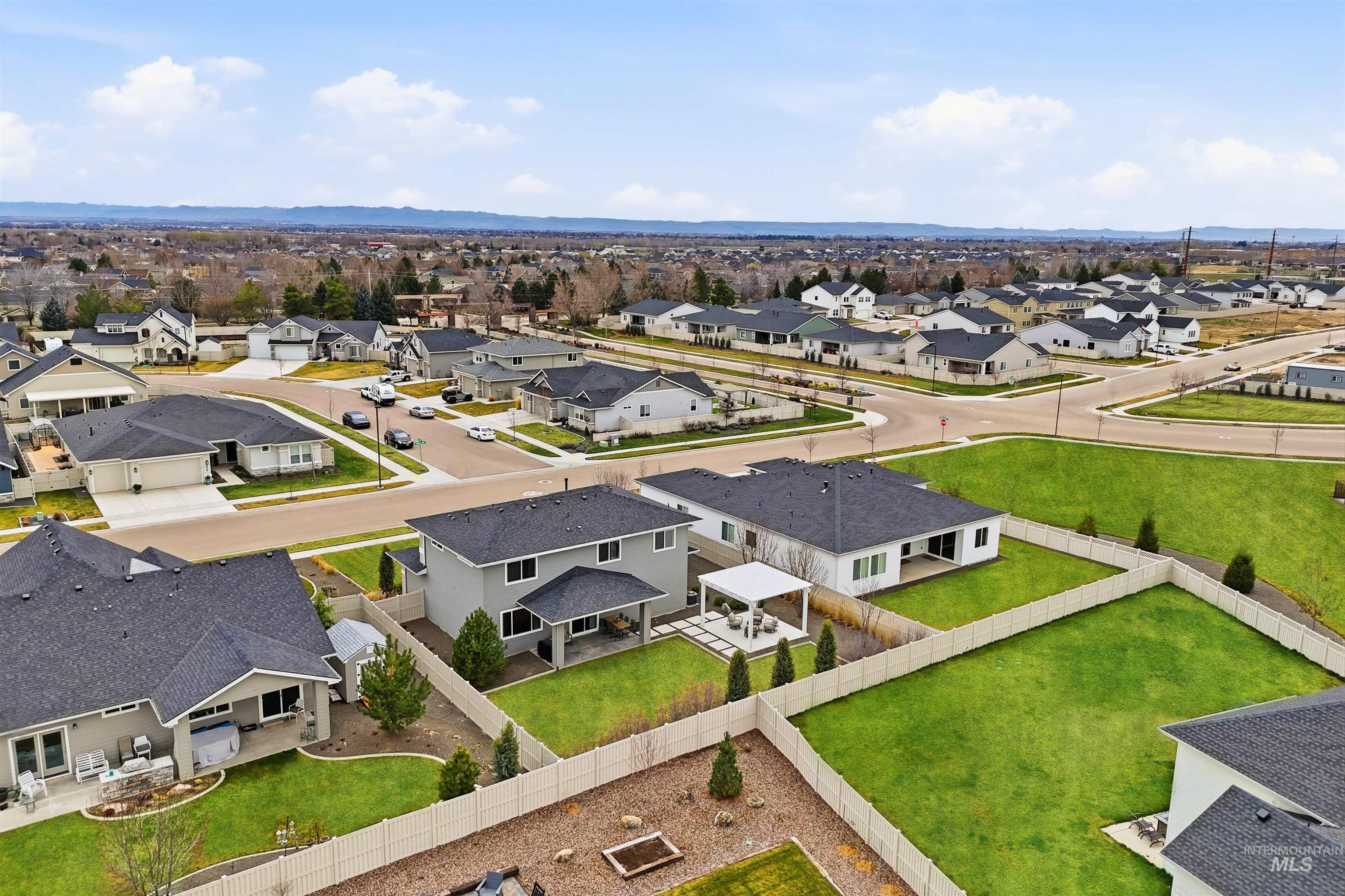 868 W Grassland St, Middleton, Idaho 83644, 4 Bedrooms, 3 Bathrooms, Residential For Sale, Price $665,000, 98977950