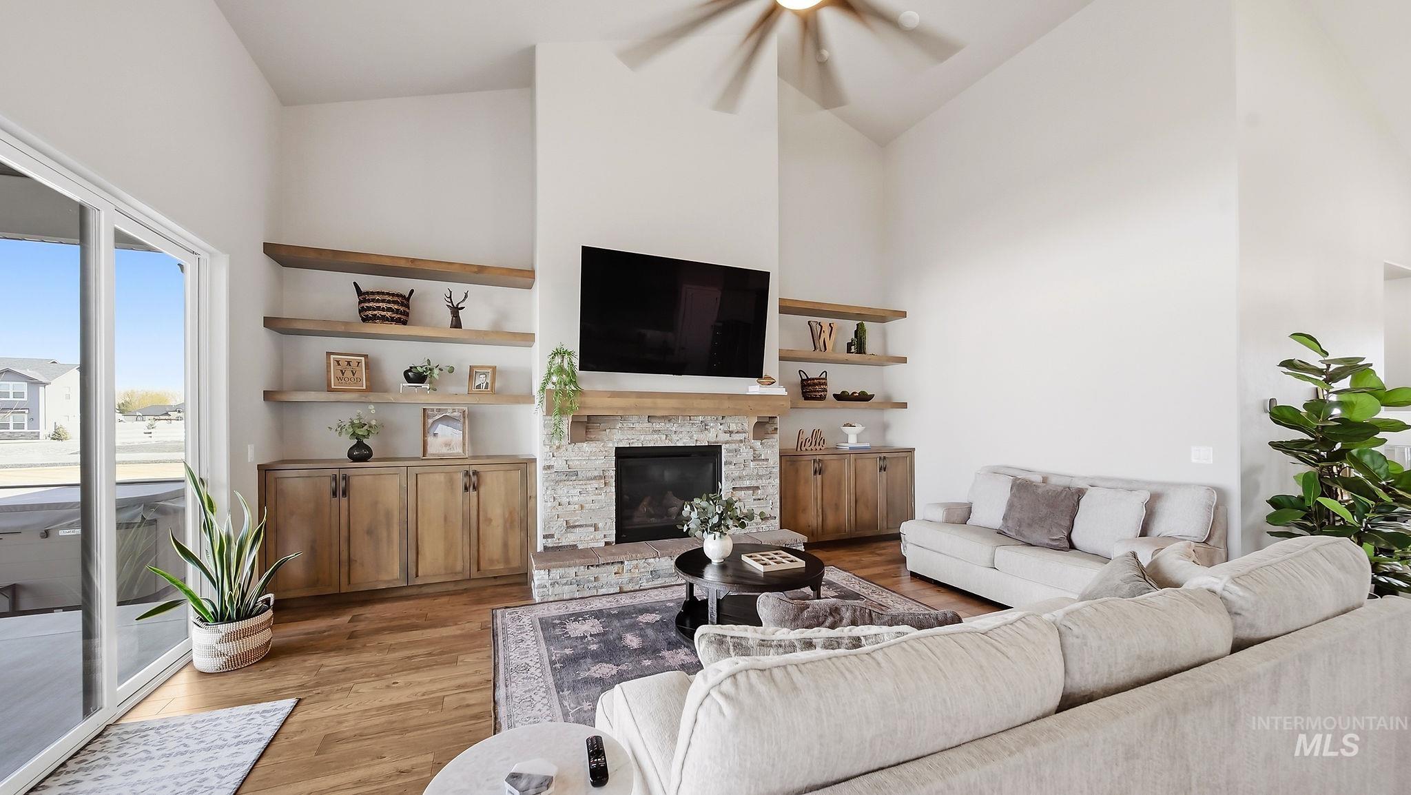 3556 E 3876 N, Kimberly, Idaho 83341, 3 Bedrooms, 3.5 Bathrooms, Residential For Sale, Price $1,050,000, 98977951