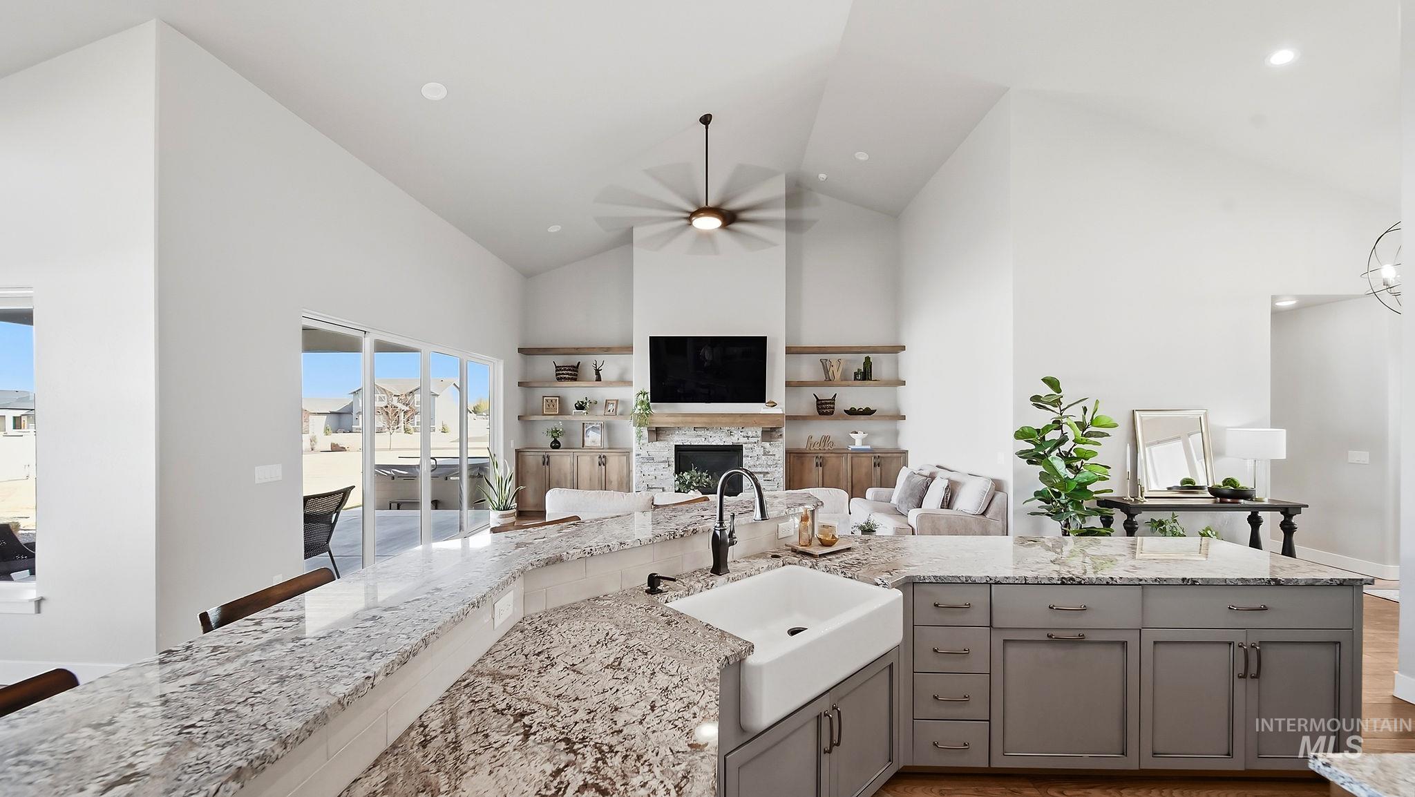 3556 E 3876 N, Kimberly, Idaho 83341, 3 Bedrooms, 3.5 Bathrooms, Residential For Sale, Price $1,050,000, 98977951