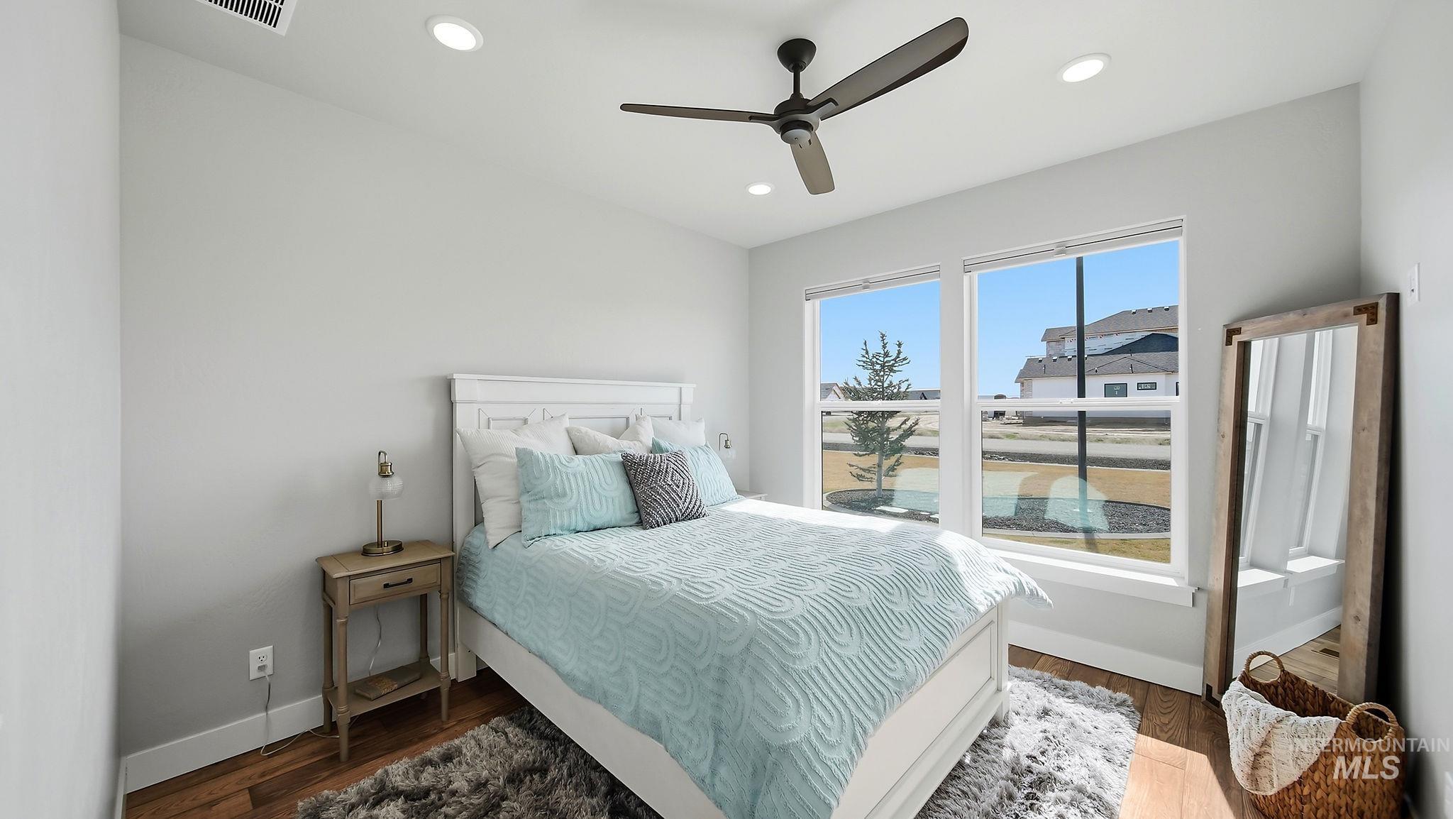 3556 E 3876 N, Kimberly, Idaho 83341, 3 Bedrooms, 3.5 Bathrooms, Residential For Sale, Price $1,050,000, 98977951