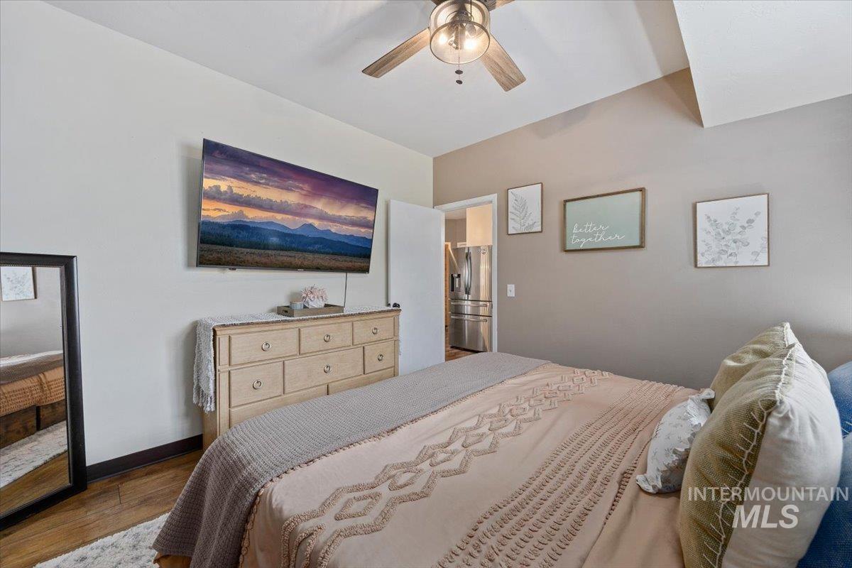 326 Montana Street, Gooding, Idaho 83330, 2 Bedrooms, 1 Bathroom, Residential For Sale, Price $258,000, 98977952