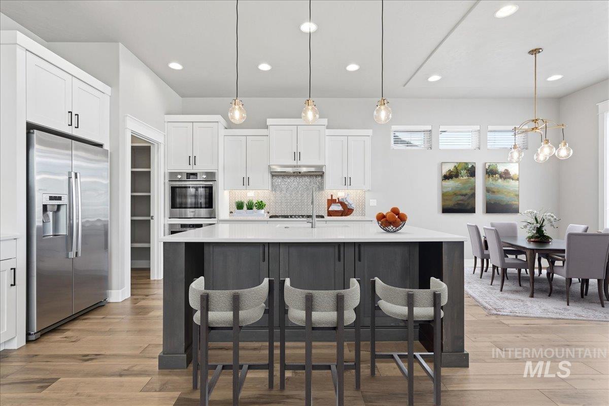 3363 E Kalinga Ln, Meridian, Idaho 83642, 3 Bedrooms, 2 Bathrooms, Residential For Sale, Price $559,900,MLS 98977953