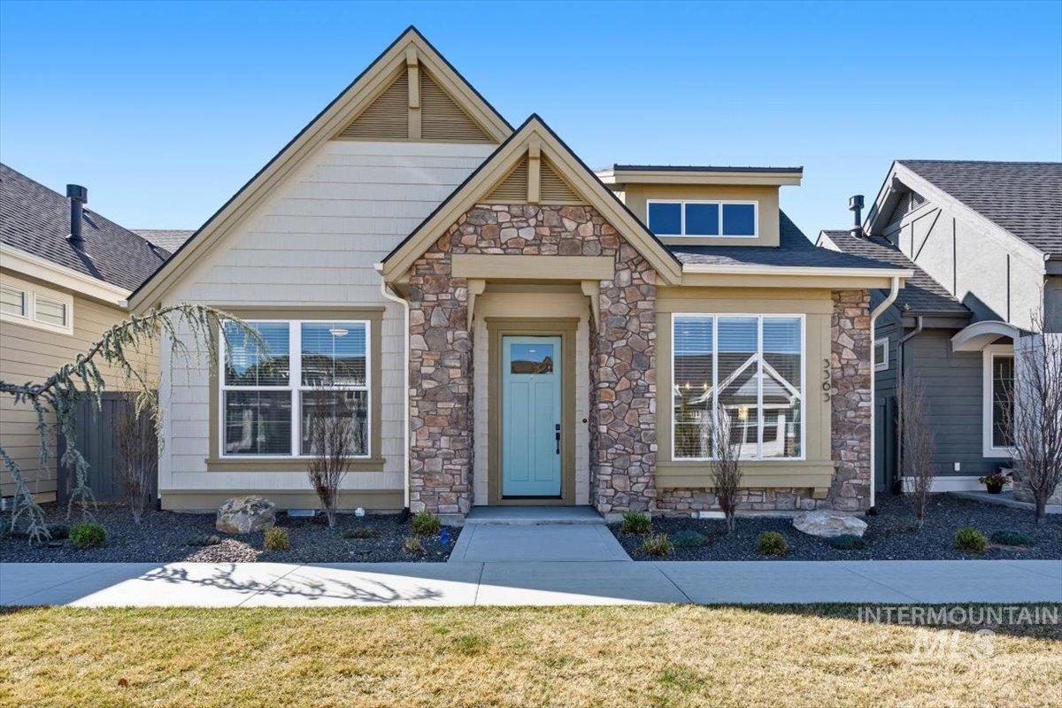 3363 E Kalinga Ln, Meridian, Idaho 83642, 3 Bedrooms, 2 Bathrooms, Residential For Sale, Price $559,900,MLS 98977953