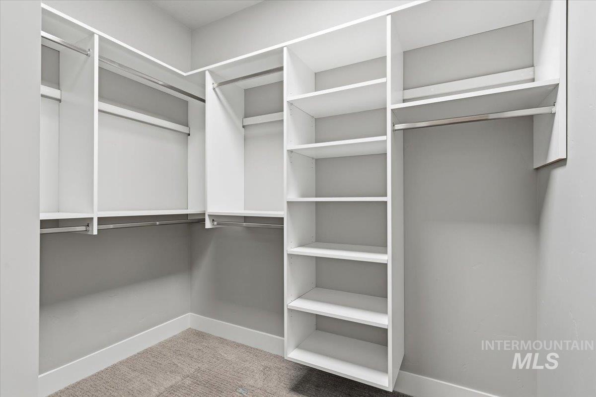 3710 W Silver River Ln, Meridian, Idaho 83646, 3 Bedrooms, 2 Bathrooms, Residential For Sale, Price $554,900,MLS 98977954