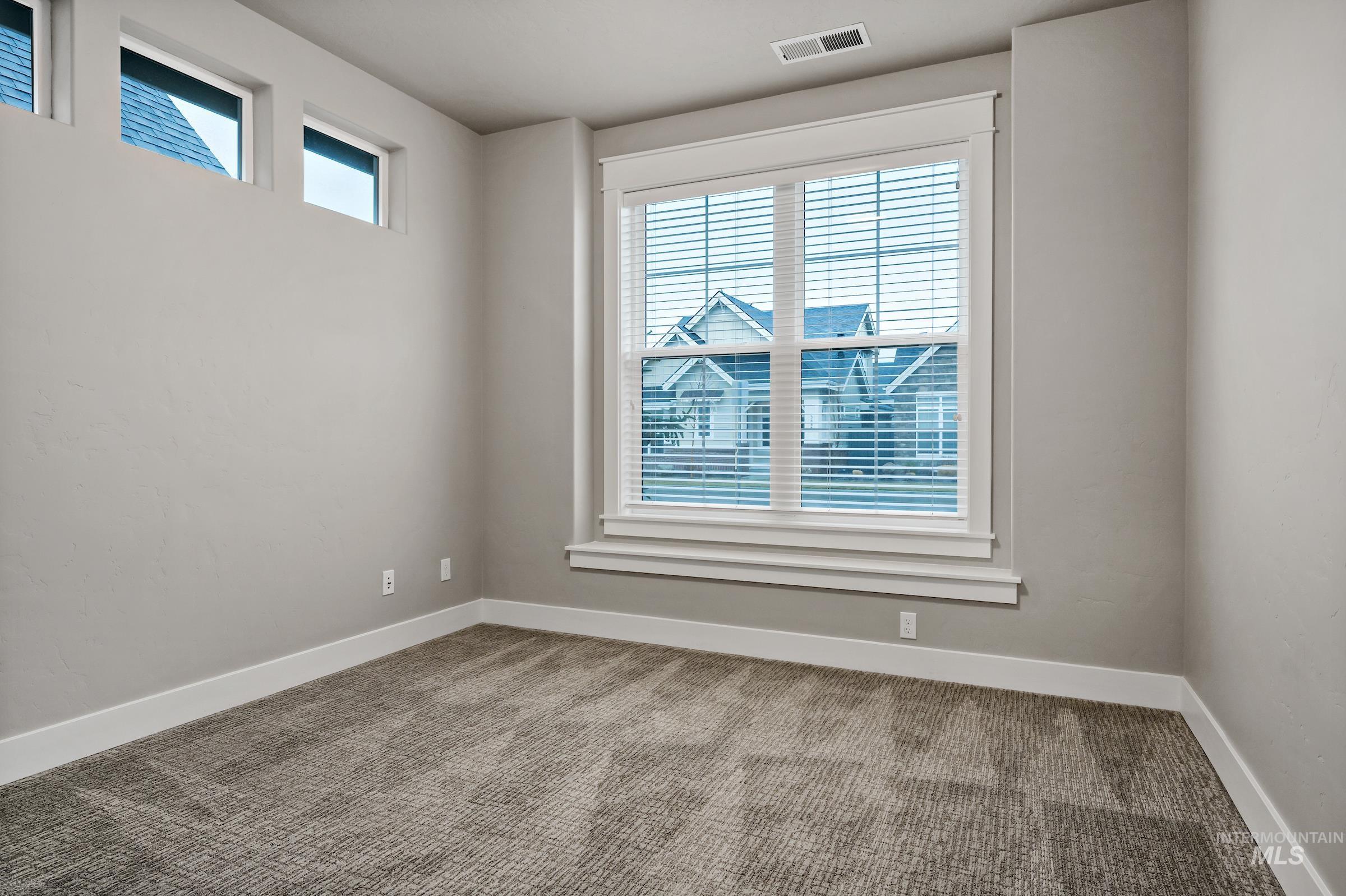 3710 W Silver River Ln, Meridian, Idaho 83646, 3 Bedrooms, 2 Bathrooms, Residential For Sale, Price $559,900, 98977954